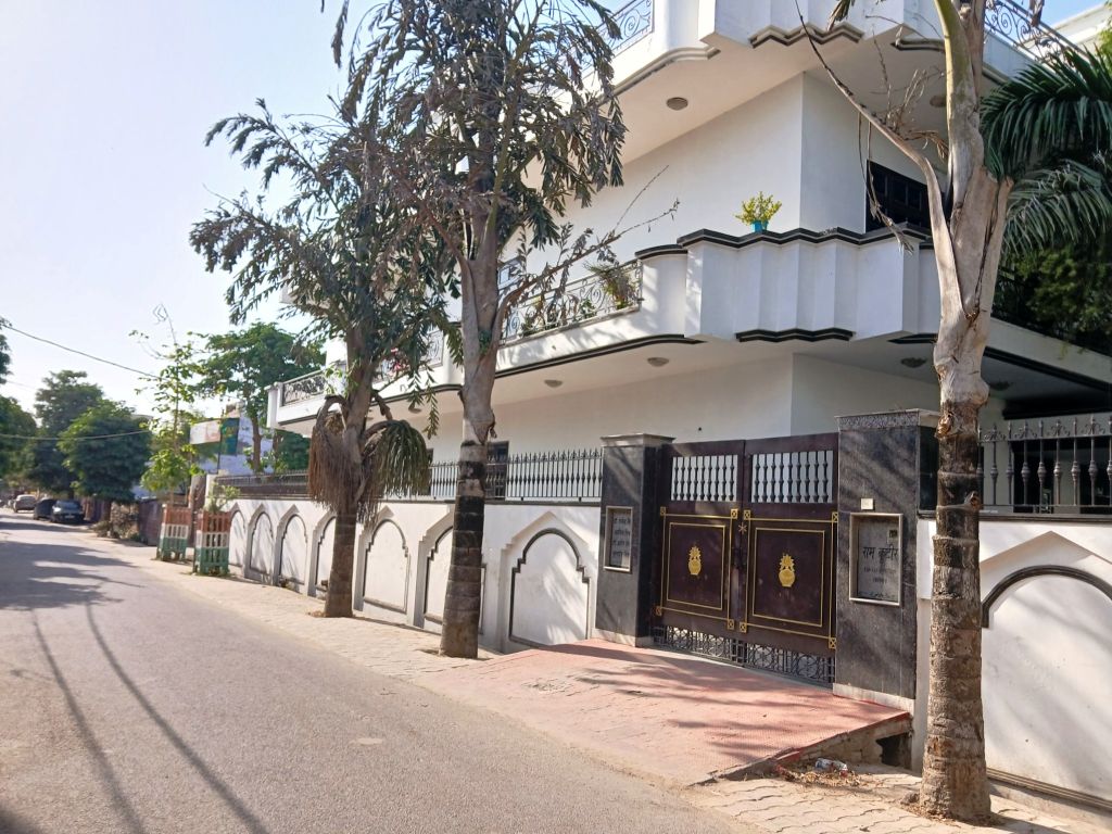 139 square meter Individual House for sale in Agra — photo 2