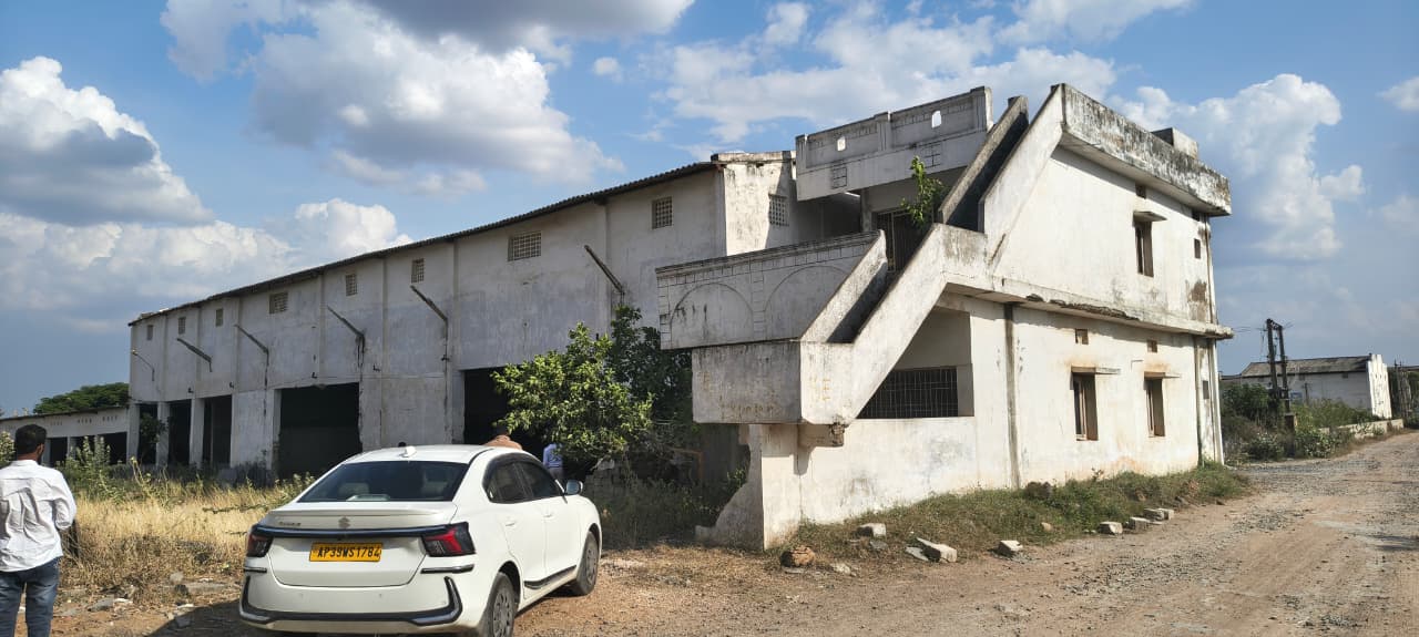 1085 square feet Industrial Plot for sale in MATUR Industrial Area Nagarajupalle — photo 2