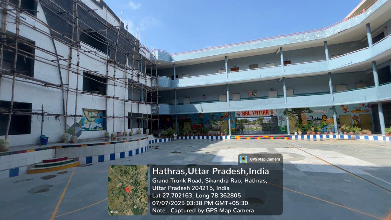 EDUCATIONAL INSTITUTE LAND AND BUILDING for sale in Sikandra Rao — photo 2