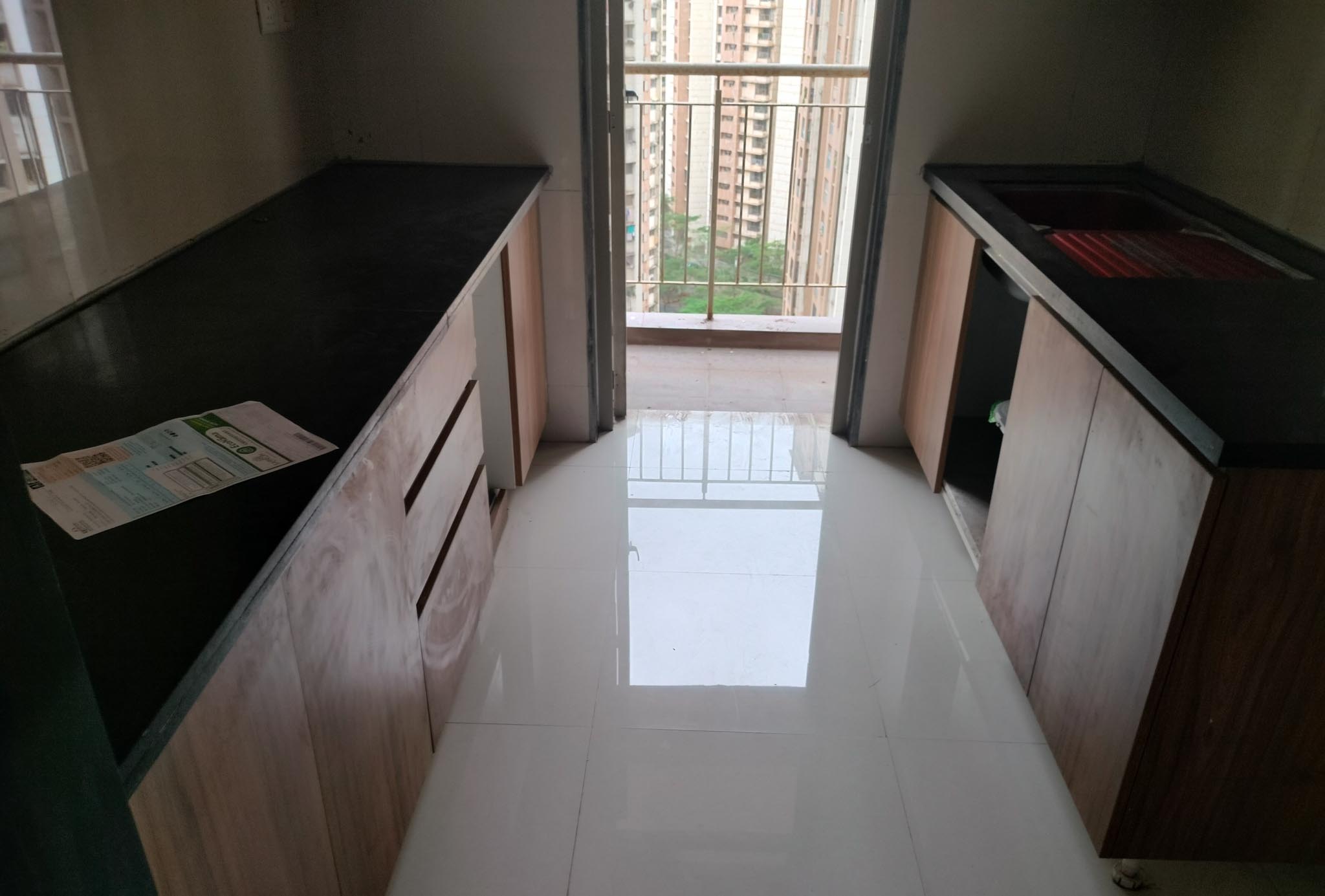 2 BHK Flat for sale in Lodha Splendora, Thane Thane — photo 9