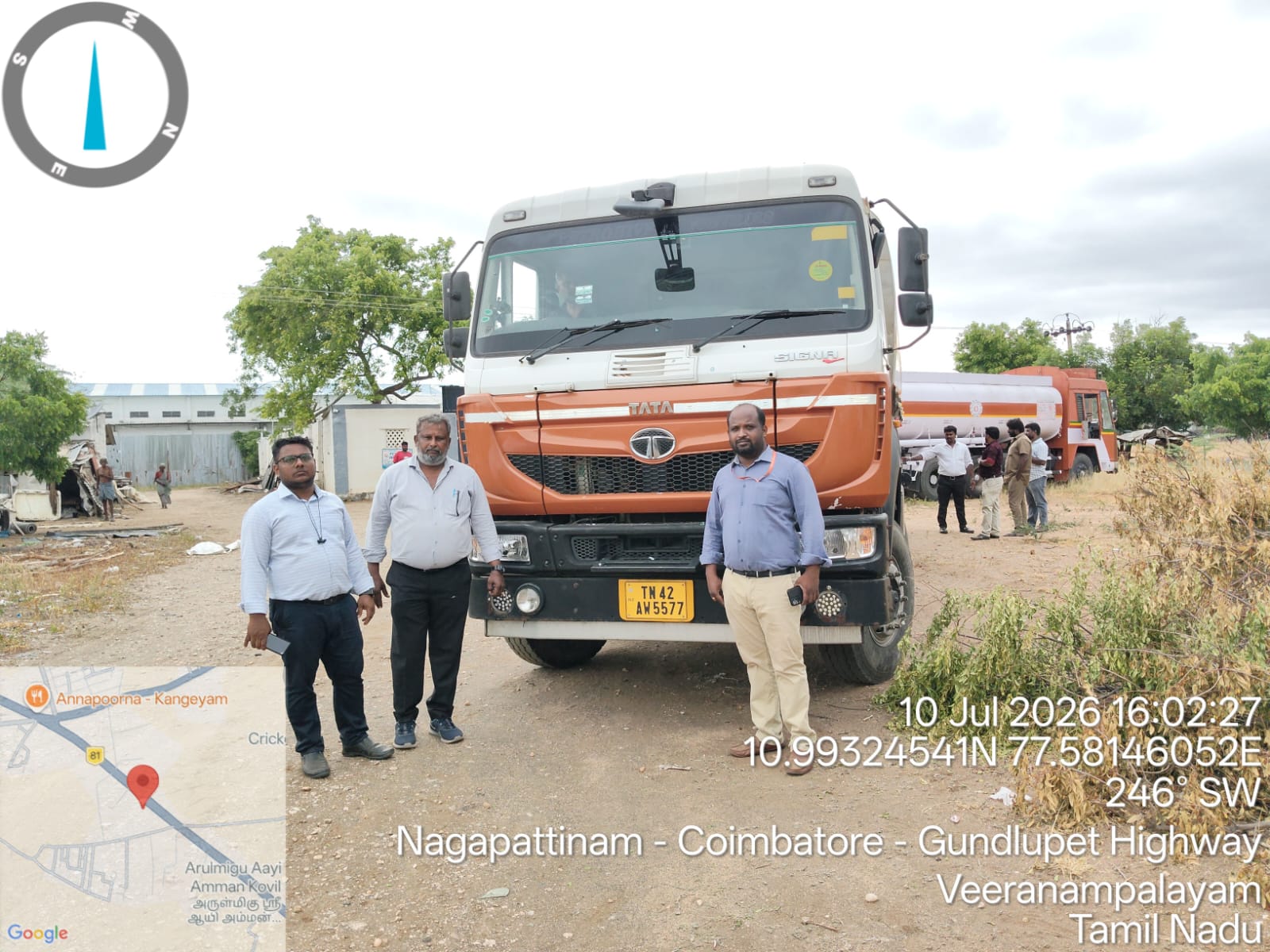2023 Tata TATA SIGNA 4825.T BS VI 10X2 Truck 57184 km 3 years for sale in sun yard Kannampalayam — photo 1