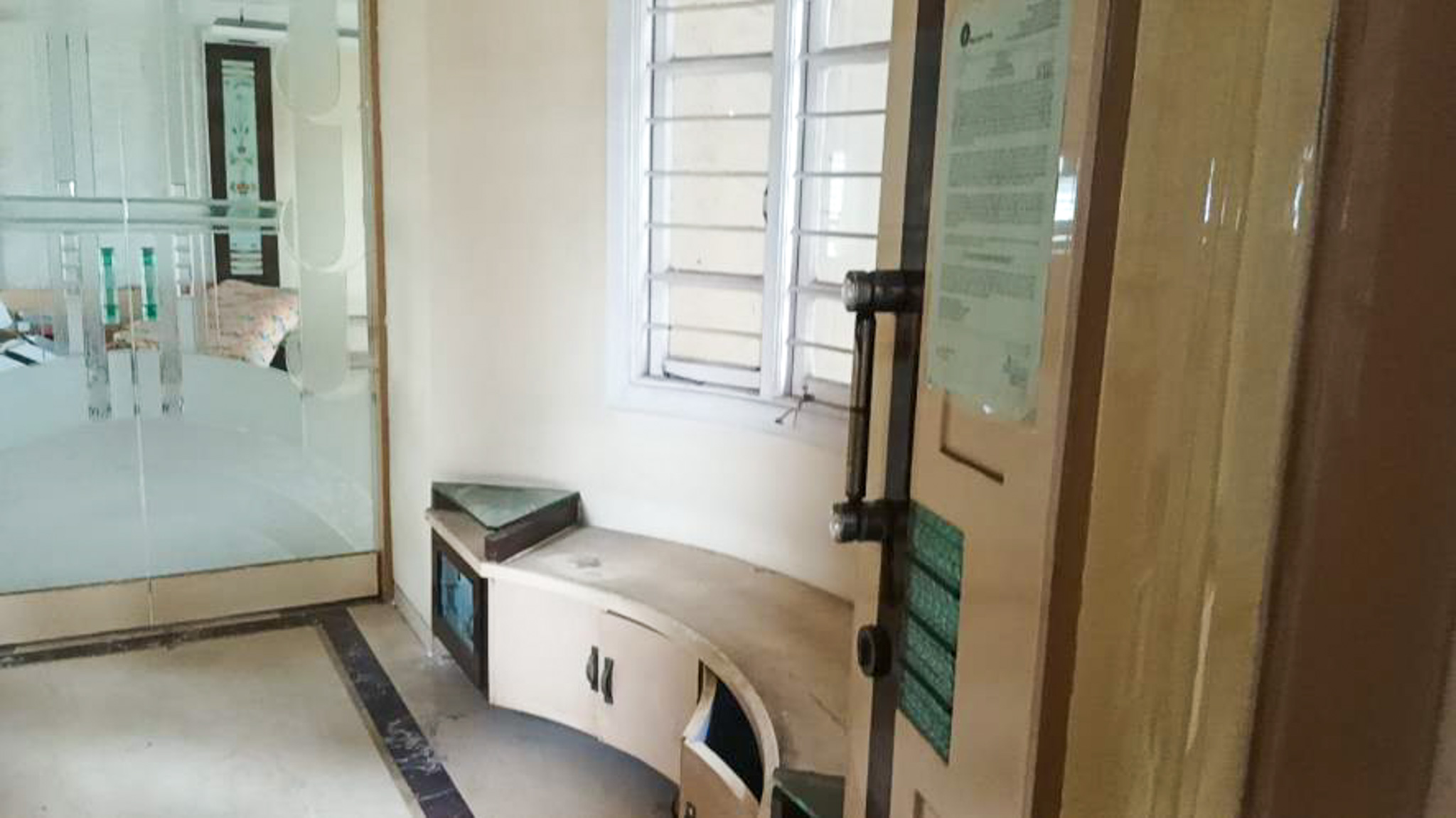 4 BHK Flat for sale in SURYA ENCLAVE, Surya Enclave Apartment Opp Bank of Baroda, City Light Road,Surat Chalthan — photo 3