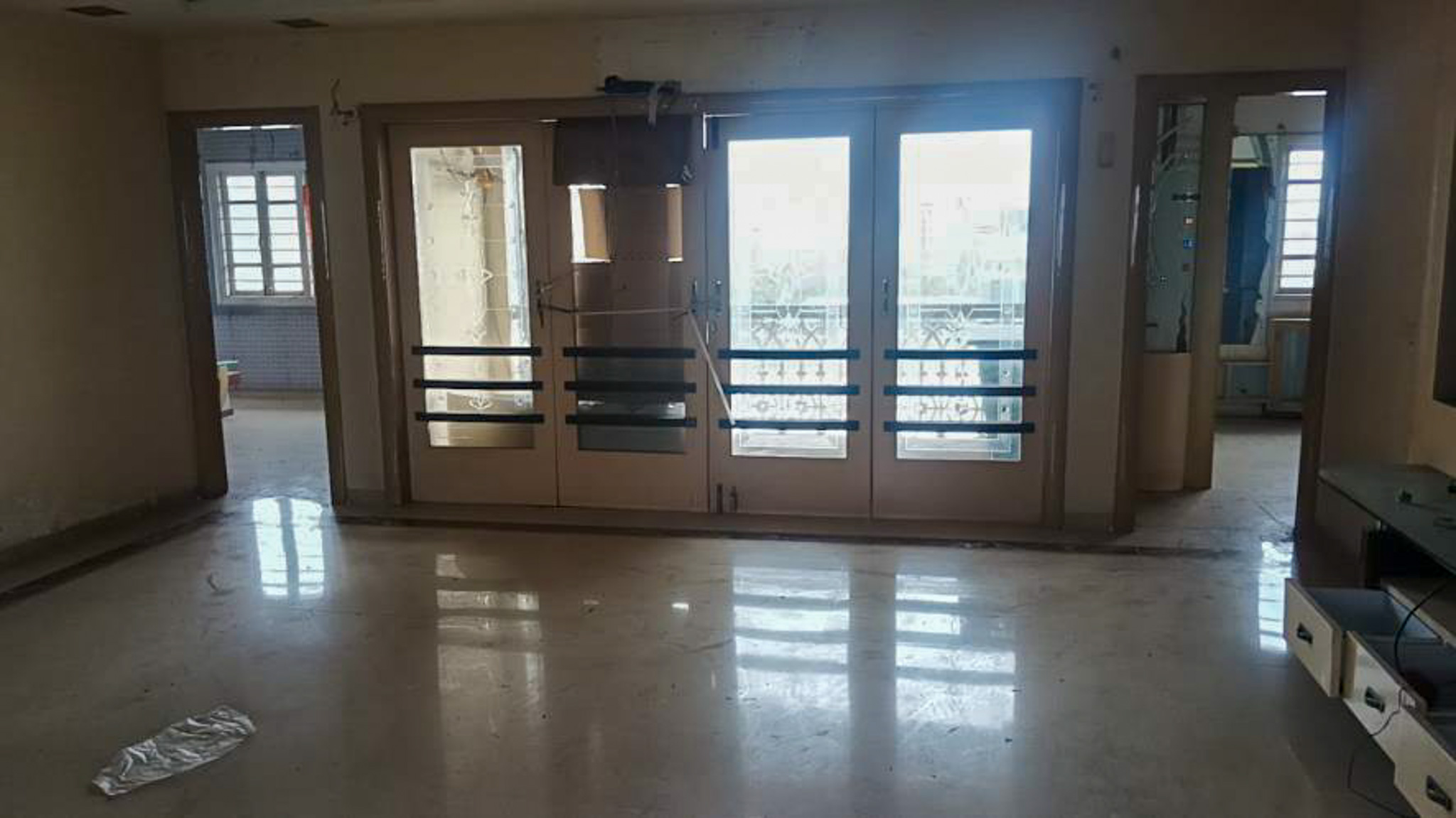 4 BHK Flat for sale in SURYA ENCLAVE, Surya Enclave Apartment Opp Bank of Baroda, City Light Road,Surat Chalthan — photo 17
