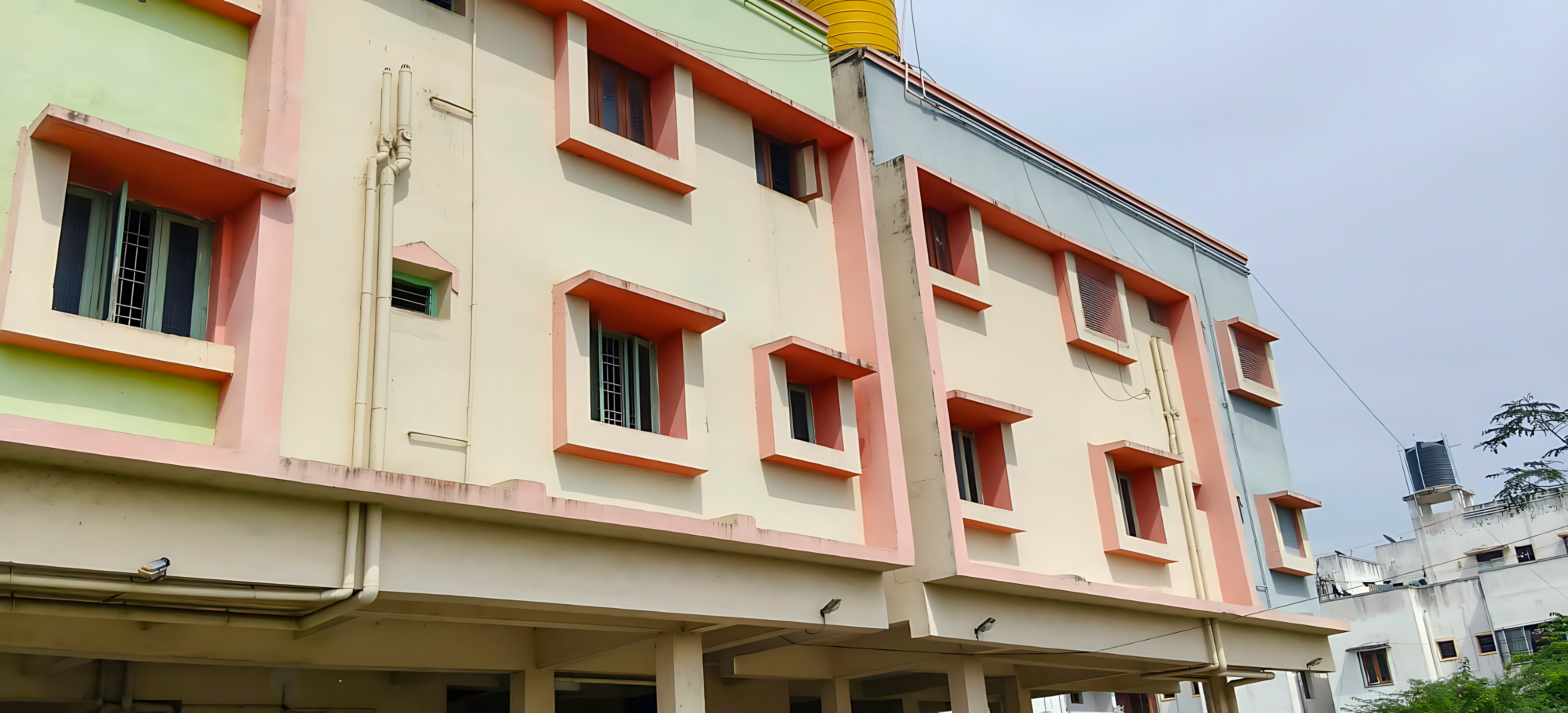 920 square feet Flat for sale in Chennai — photo 1