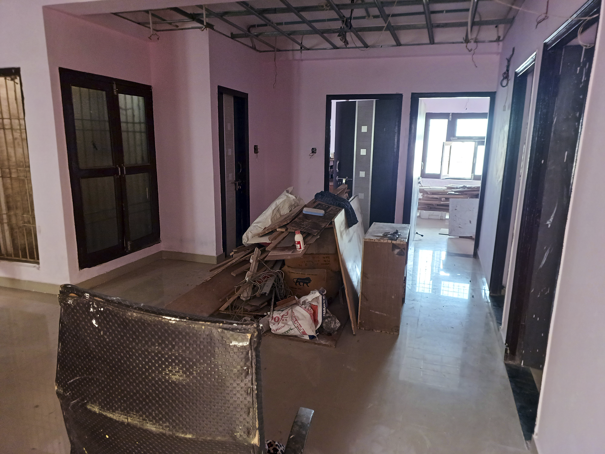 978 square feet Flat for sale in Gwalior — photo 5