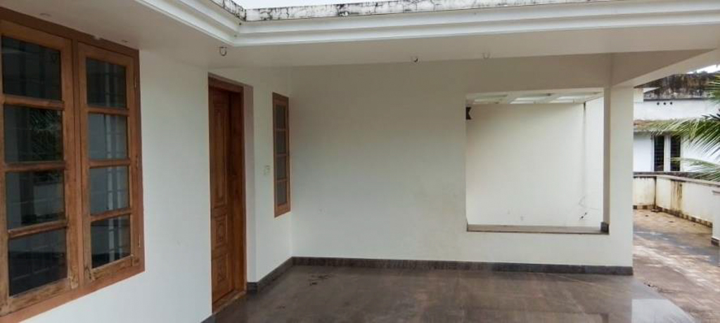 2000 square feet Individual House for sale in INDEPENDENT HOUSE, PERUMATTOM MUVATTUPUZHA ERANKULAM Eramalloor — photo 1