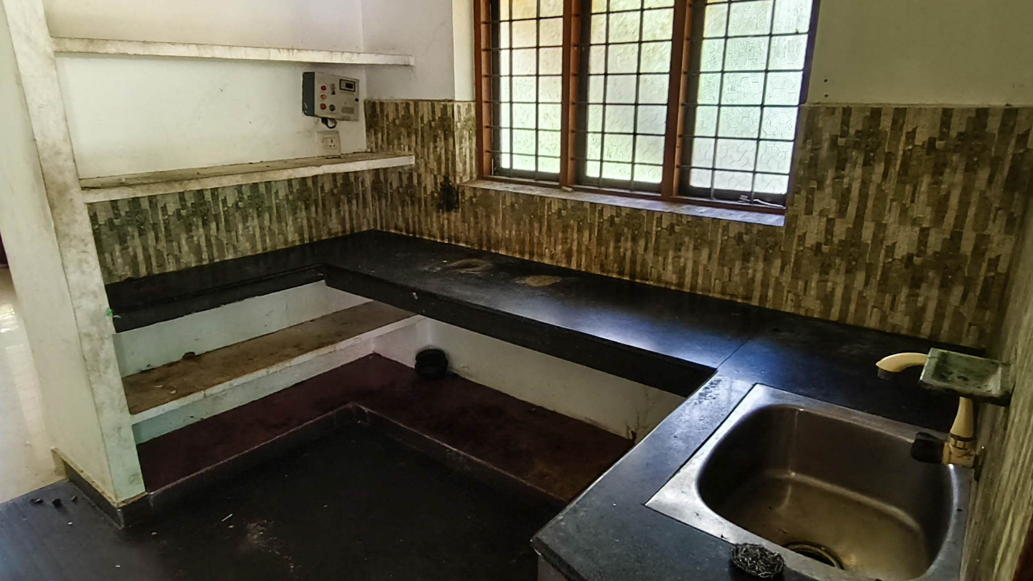 550 square feet Individual House for sale in Independent House, Amballoor Amballoor — photo 13