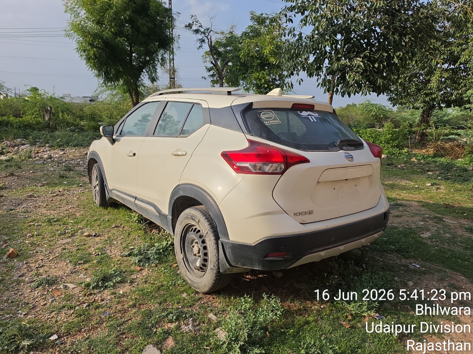 VEHICLE for sale in Bangur Nagar — photo 4