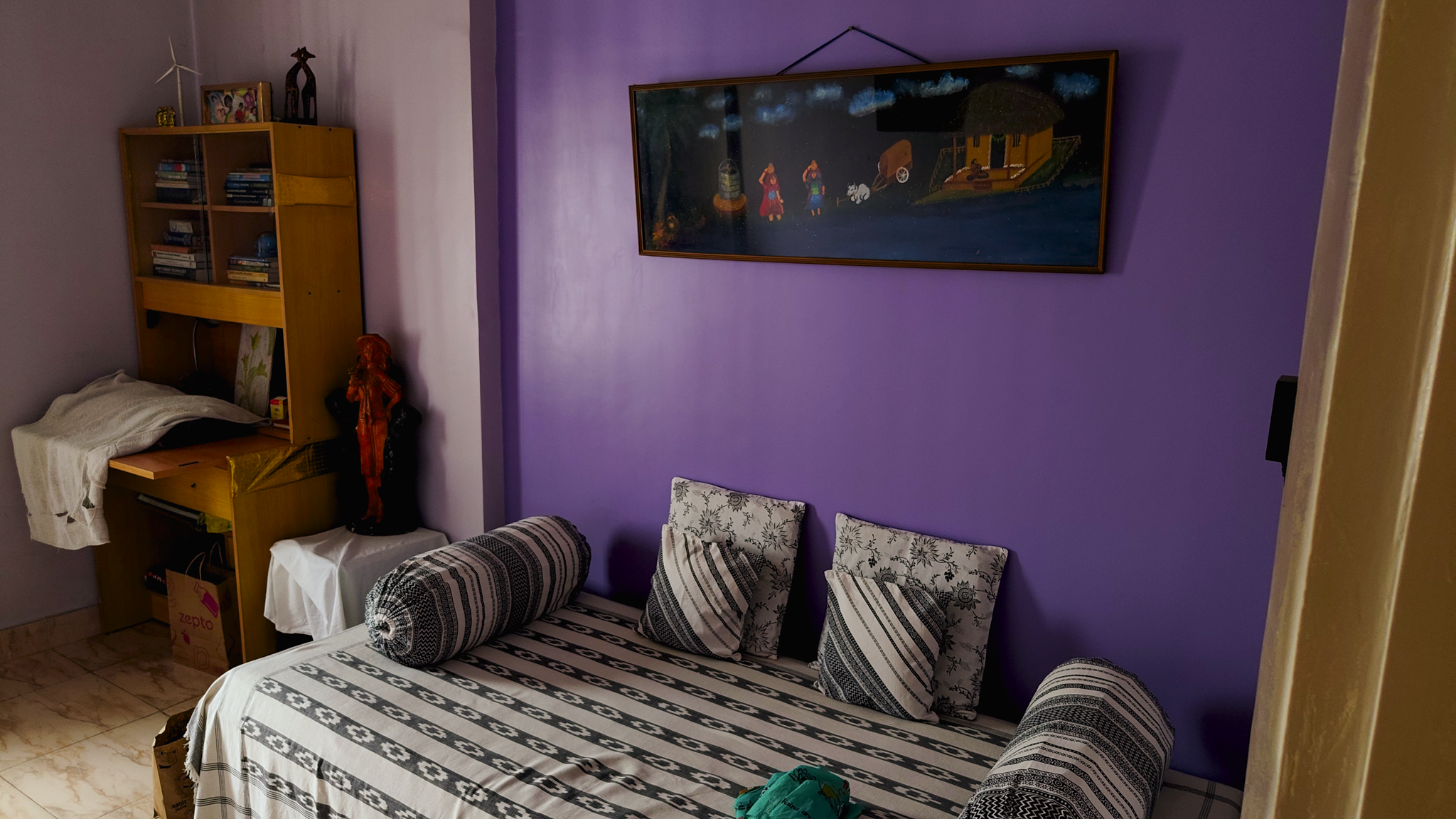 1300 square feet Flat for sale in AVIDIPTA HOUSING COMPLEX, JADAVPUR Kolkata — photo 4