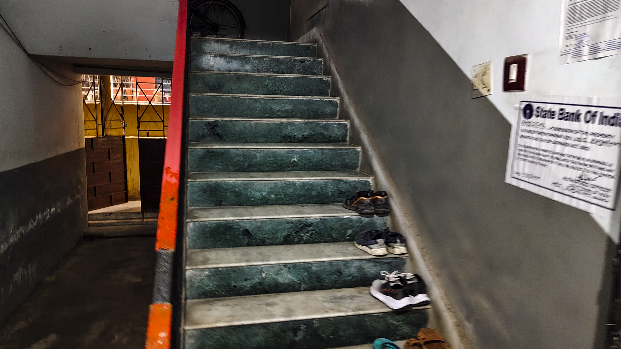 2 BHK Flat for sale in UNITED VILLA , BAGUIATI Kolkata — photo 5