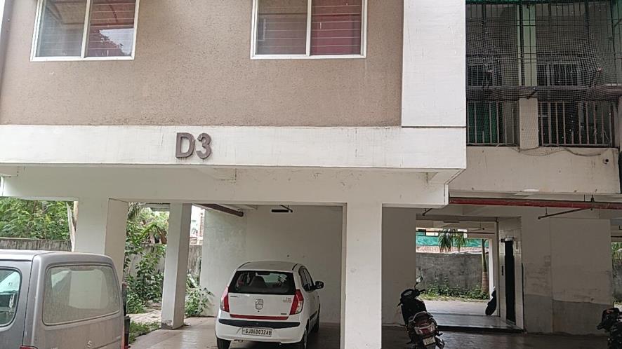 Flat for sale in Vadodara — photo 5
