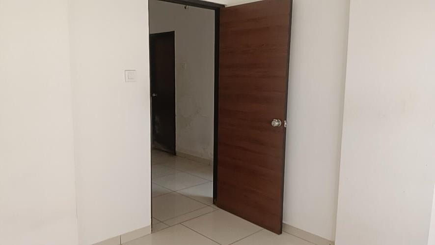 Flat for sale in Vadodara — photo 17