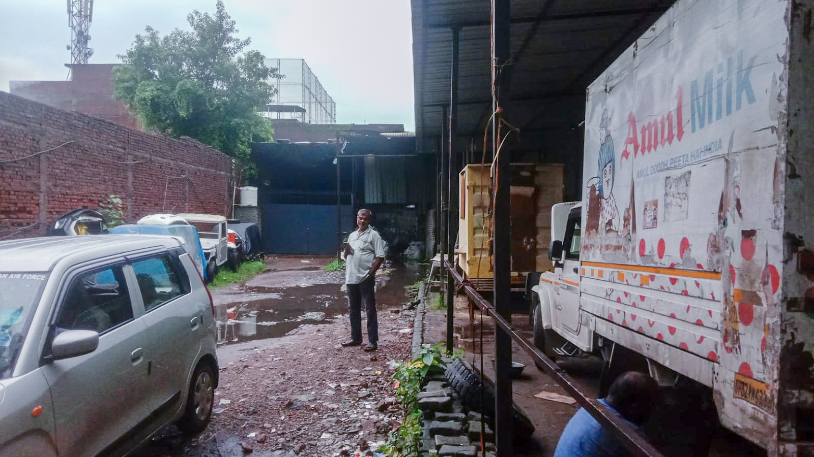 1080.9 square yard Industrial Plot with Factory Building for sale in FAZALGANJ Kanpur — photo 5