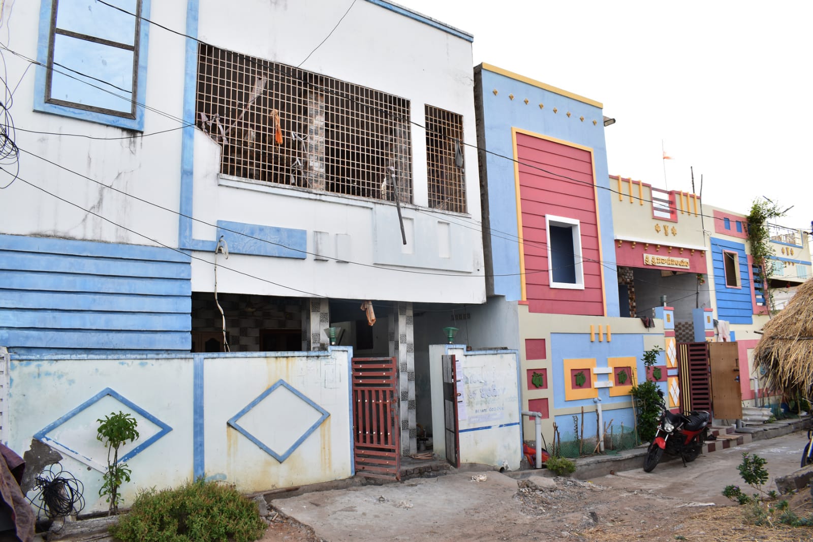 3 BHK Individual House for sale in G+1 FLOOR BUILDING IN CHAKRAYAPALEM VILLAGE, KOLLIPAARA MANDAL GUNTUR DIST Tenali — photo 12