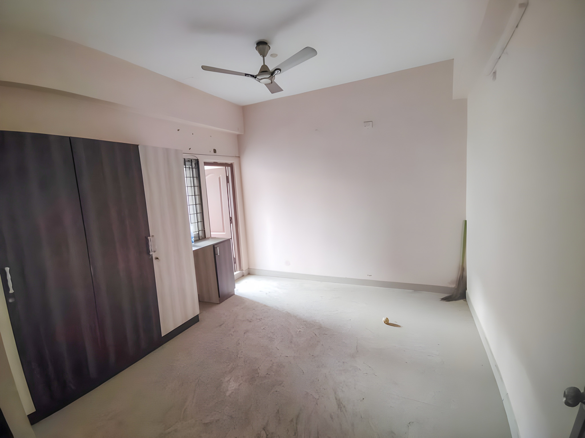 1300 square feet Flat for sale in Hyderabad — photo 2