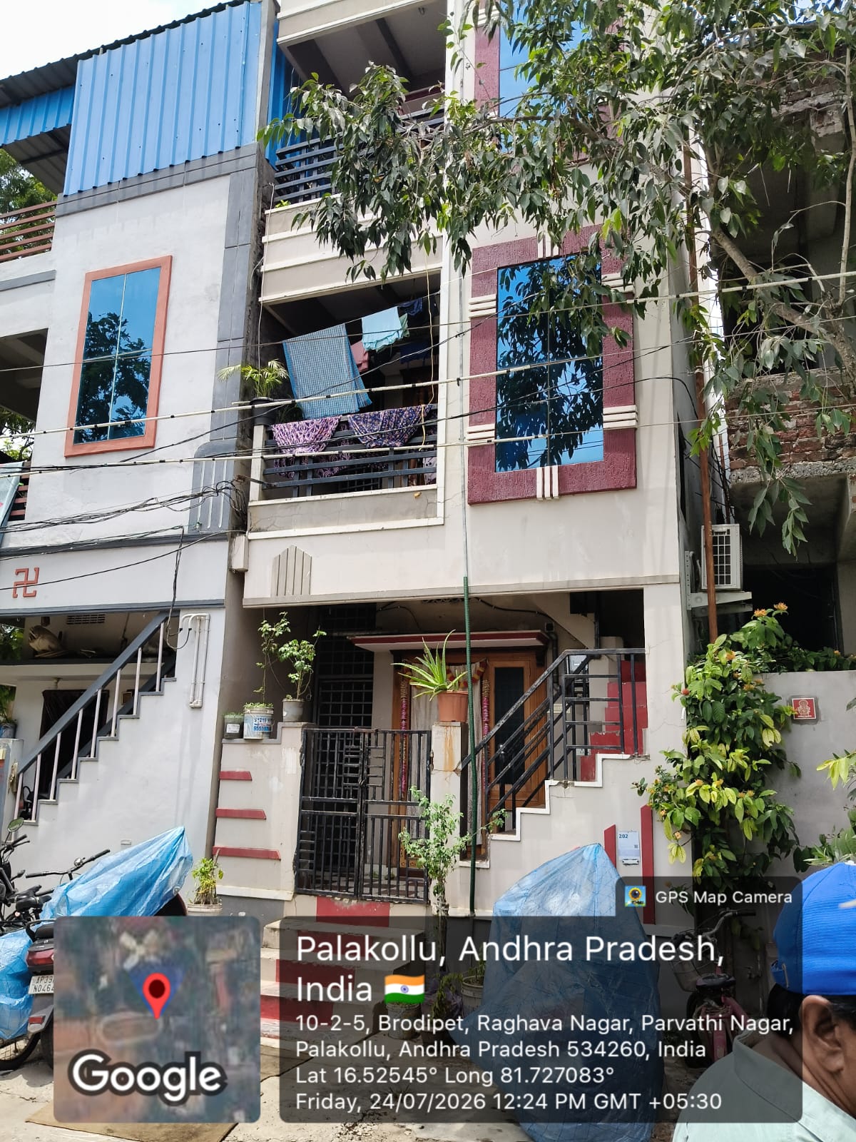 48 square yard Individual House for sale in PALACOLE Bhimavaram — photo 1