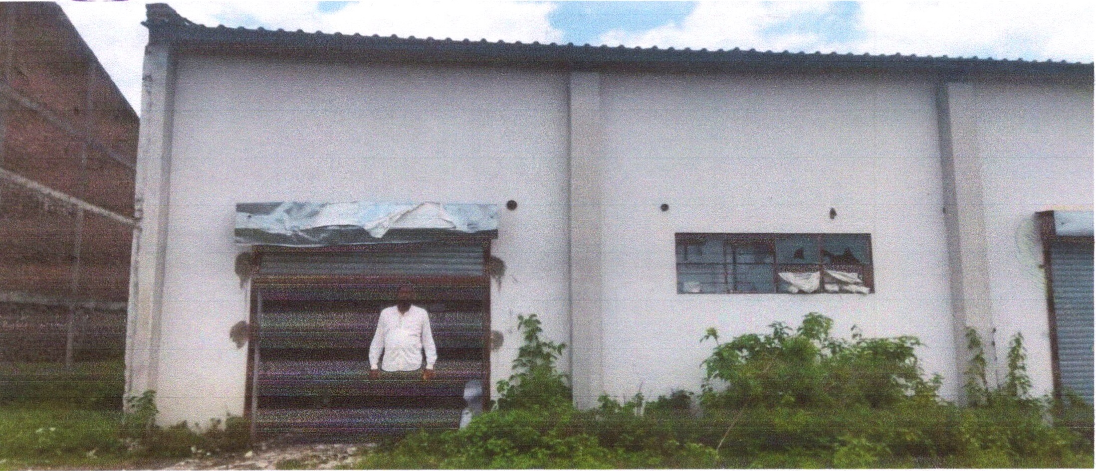 Industrial Plot with Factory Building for sale in Nej Sadalgi — photo 1