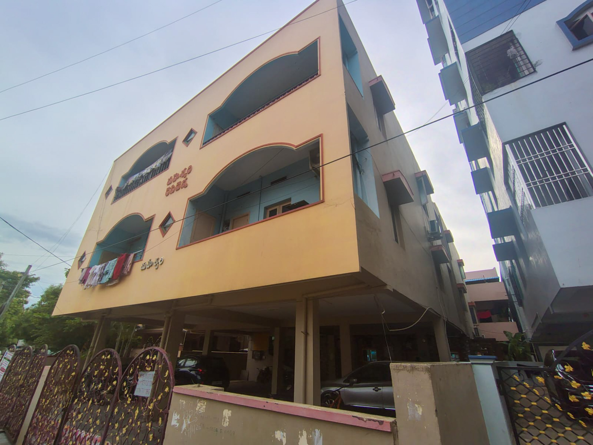 2 BHK Flat for sale in MAHESWARI RESIDENCY, Patamata, Vijayawada Vijayawada — photo 2