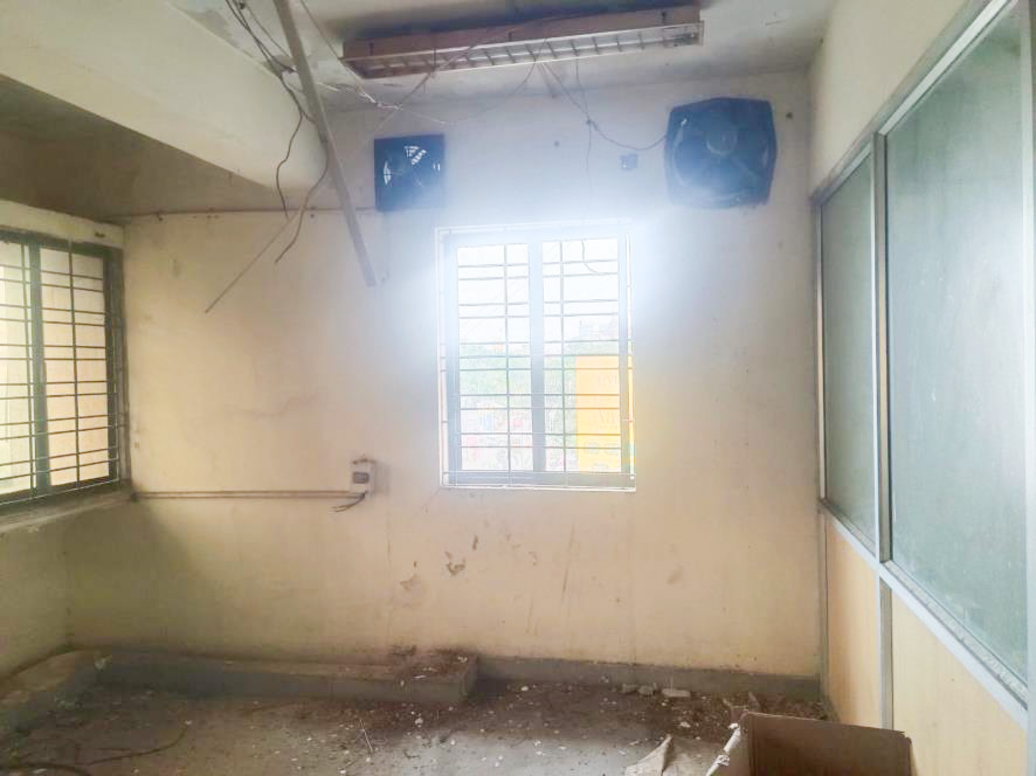 540 square feet Shops for sale in Cathedral Road Chennai — photo 25