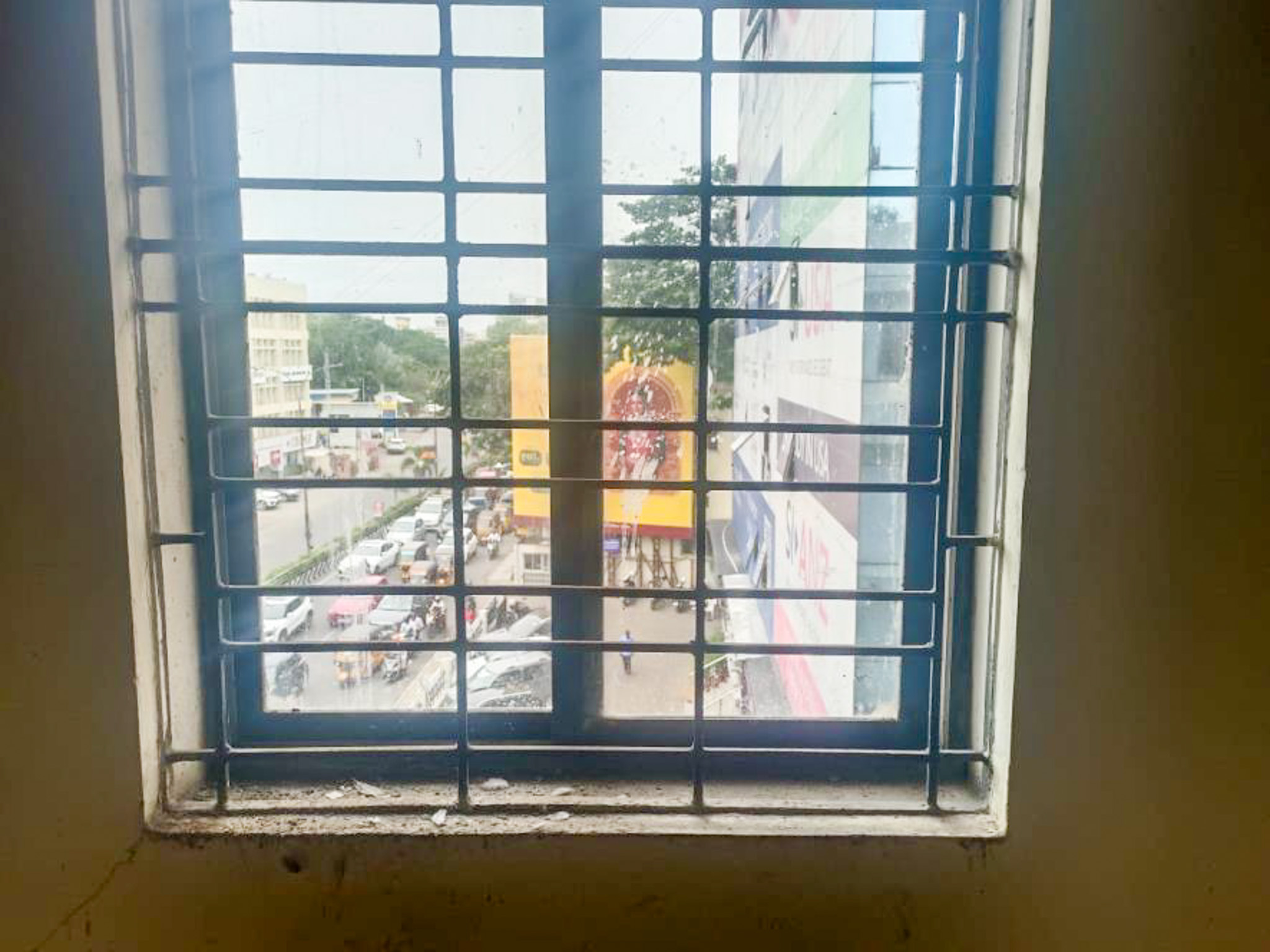 540 square feet Shops for sale in Cathedral Road Chennai — photo 30