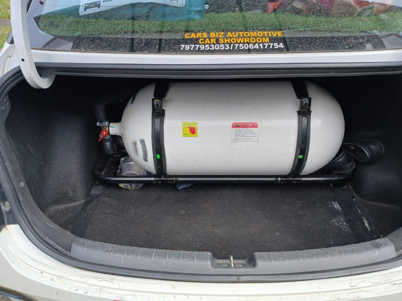 2024 Hyundai Aura S 1.2 Petrol MT Sedan 35000 km 2 years for sale in KELVIN WAREHOUSING Thane — photo 4
