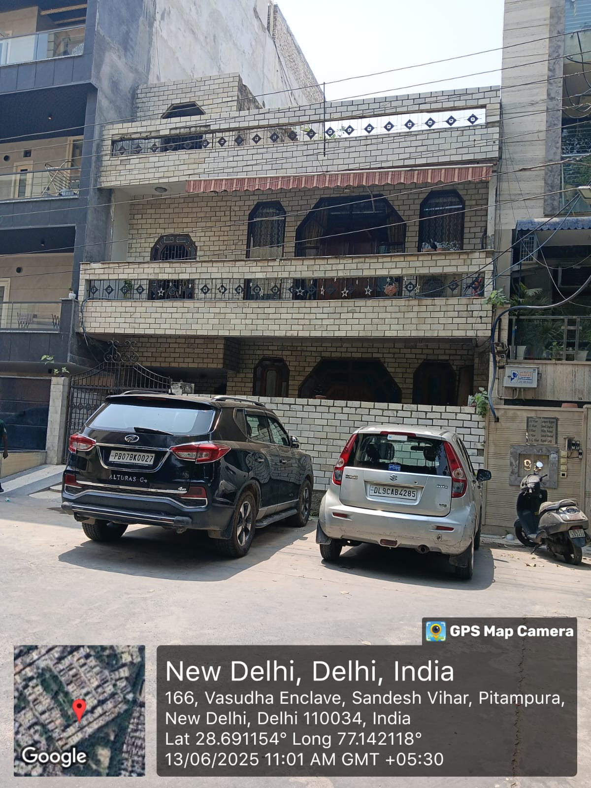 155.94 square meter Individual House for sale in Sandesh Vihar, Pitampura New Delhi — photo 1