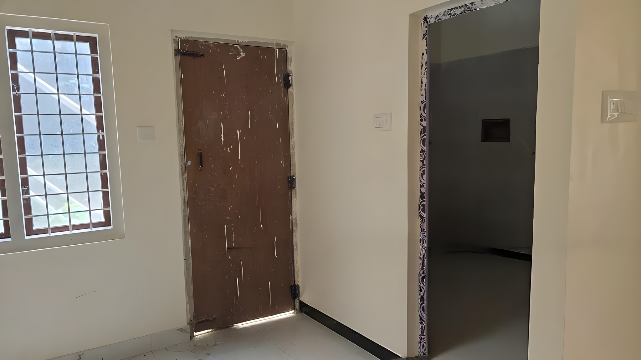 1742 square feet Office for sale in Madikeri — photo 7