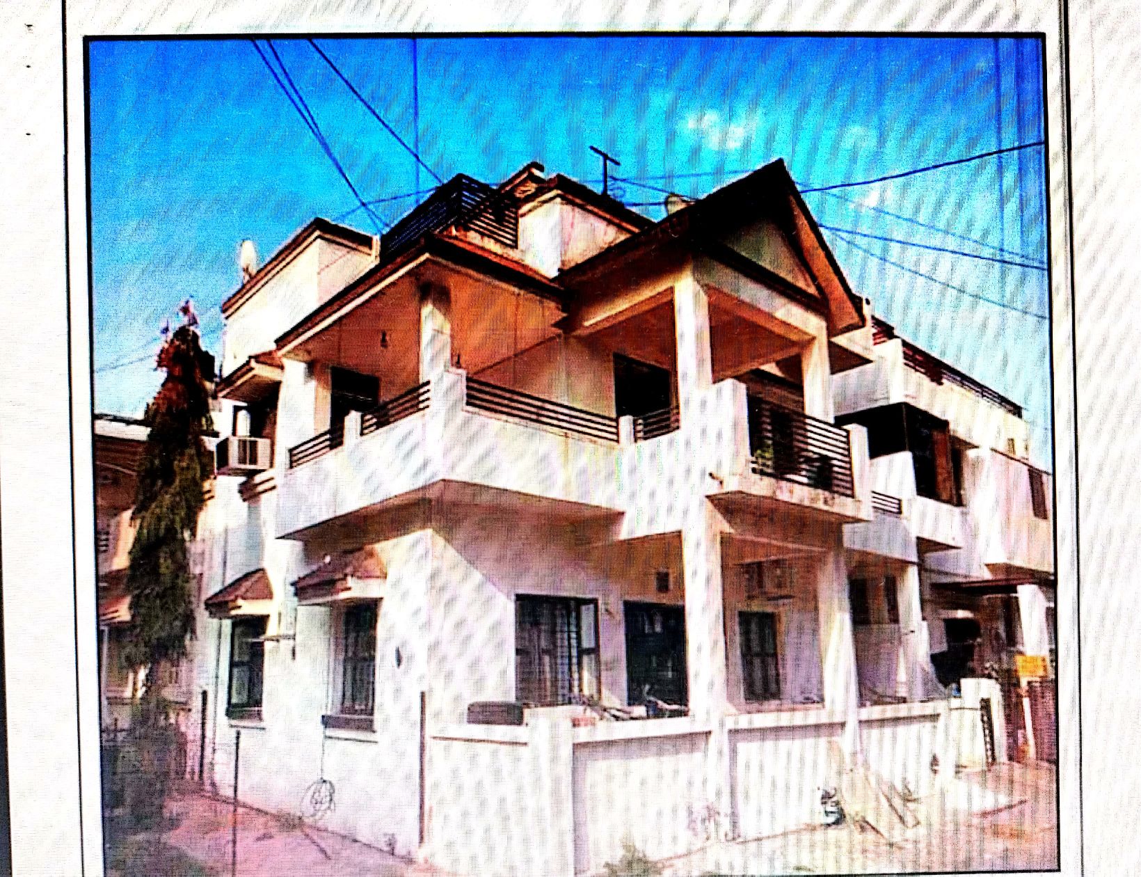 107.64 square yard Bungalow for sale in Gandhinagar.