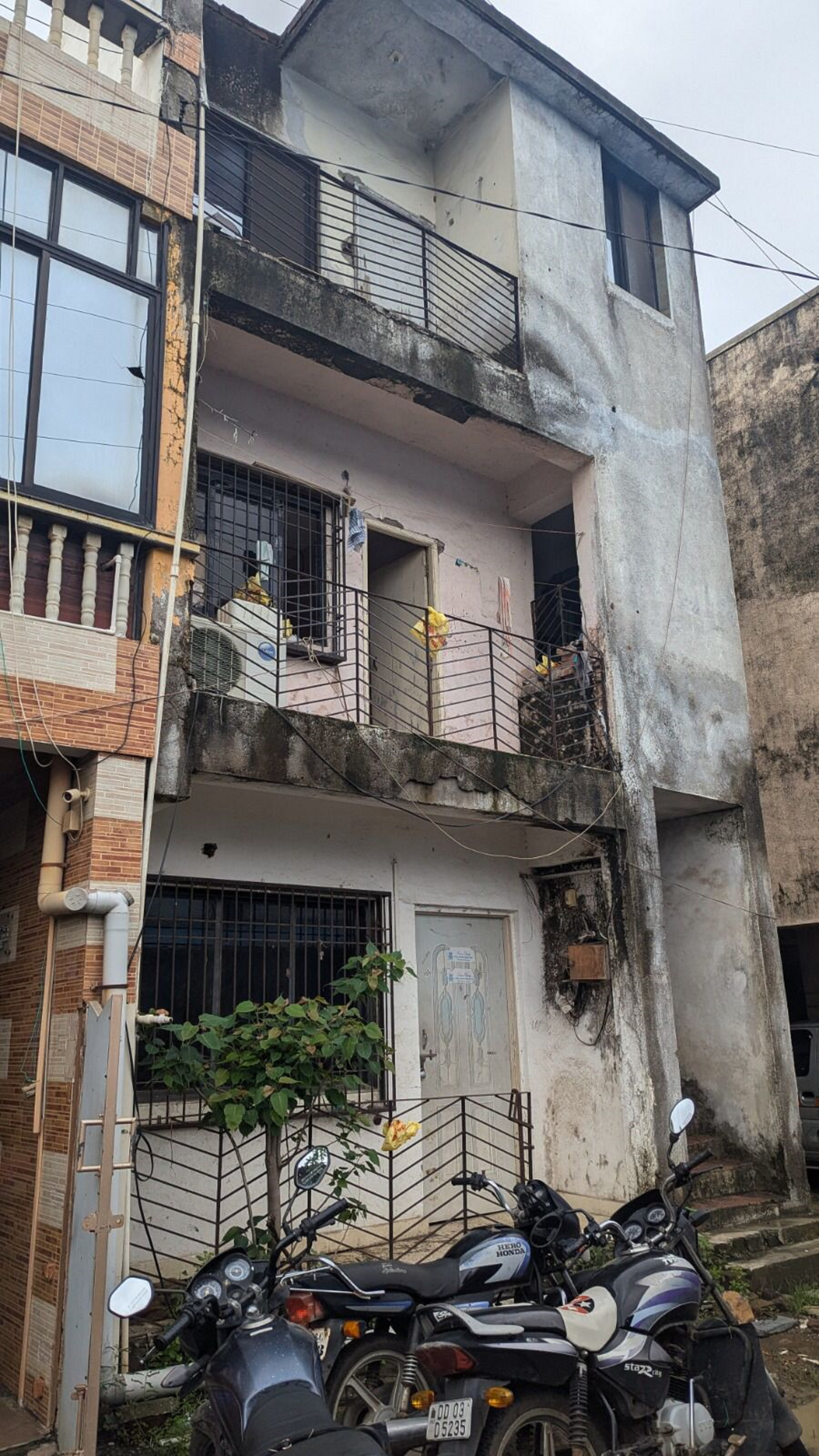 Plot for sale in Daman — photo 1