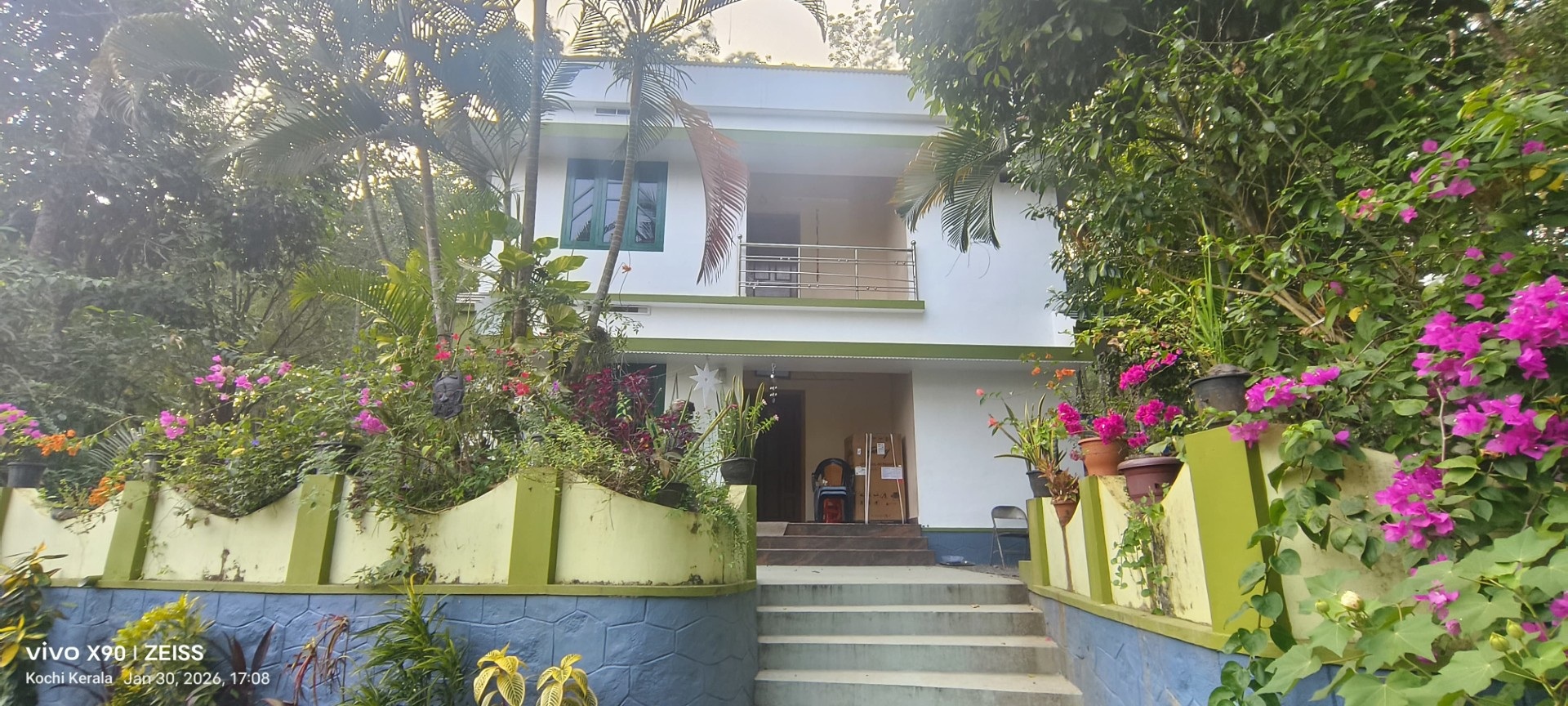 108 square meter Individual House for sale in landed property at Karikkattupady  Ezhakkaranad North 200 m north west of Karikkattupady Junction Puthencruz — photo 1