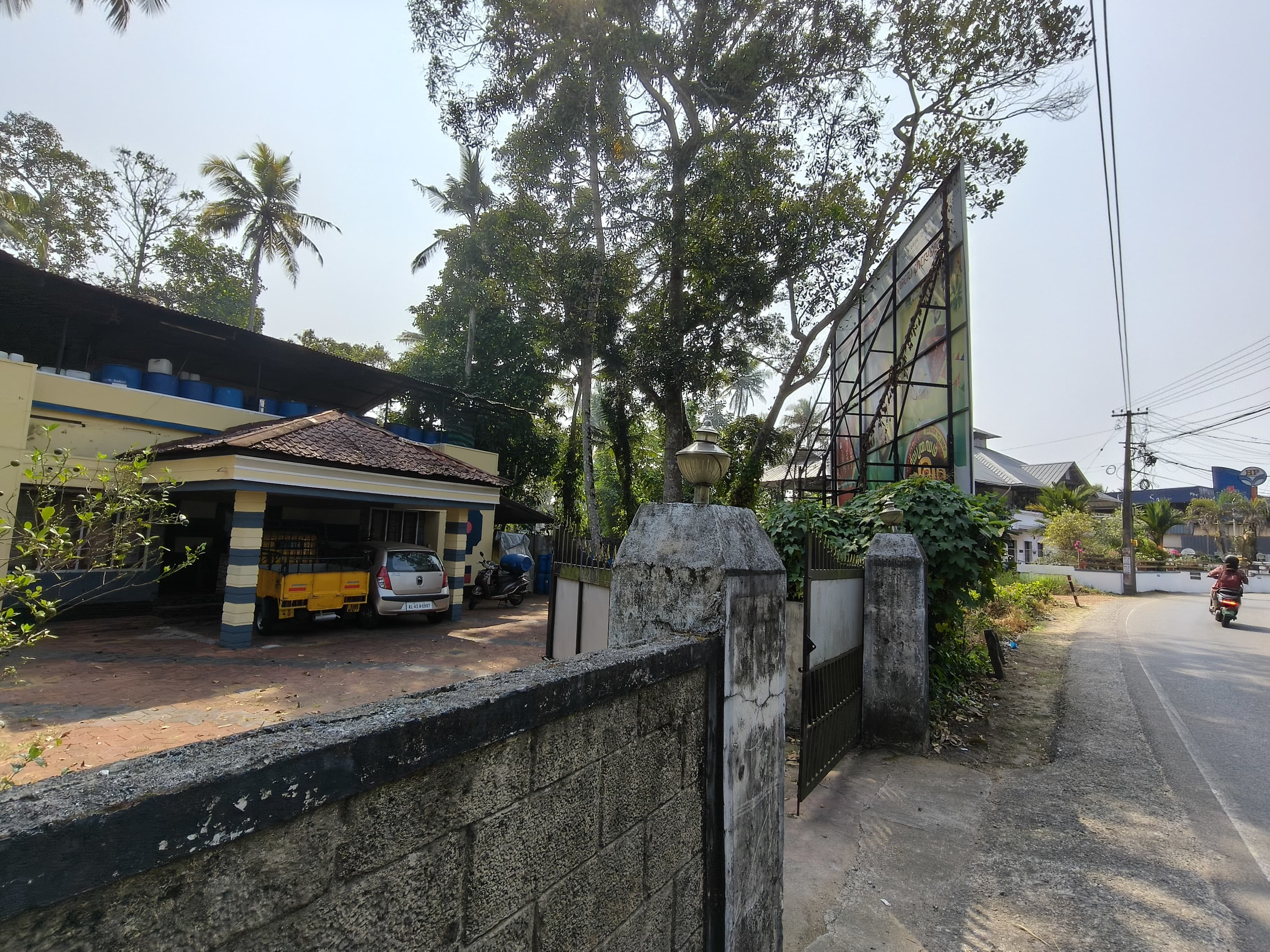 2400 square feet Individual House for sale in Kottayam — photo 3