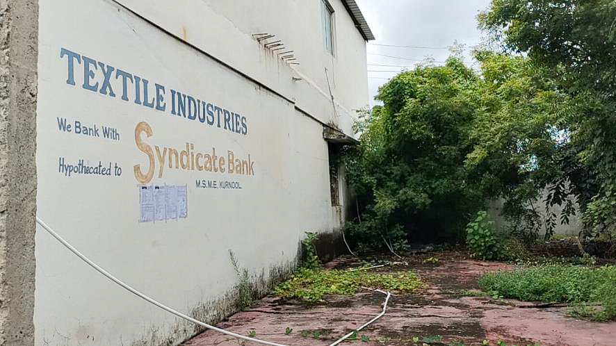 Industrial Plot with Factory Building for sale in Plots no 22 and 26 in 89th ward in Syno 535 A1B 535 A1C  Kallur  Kurnool  District 518002 Kurnool — photo 11