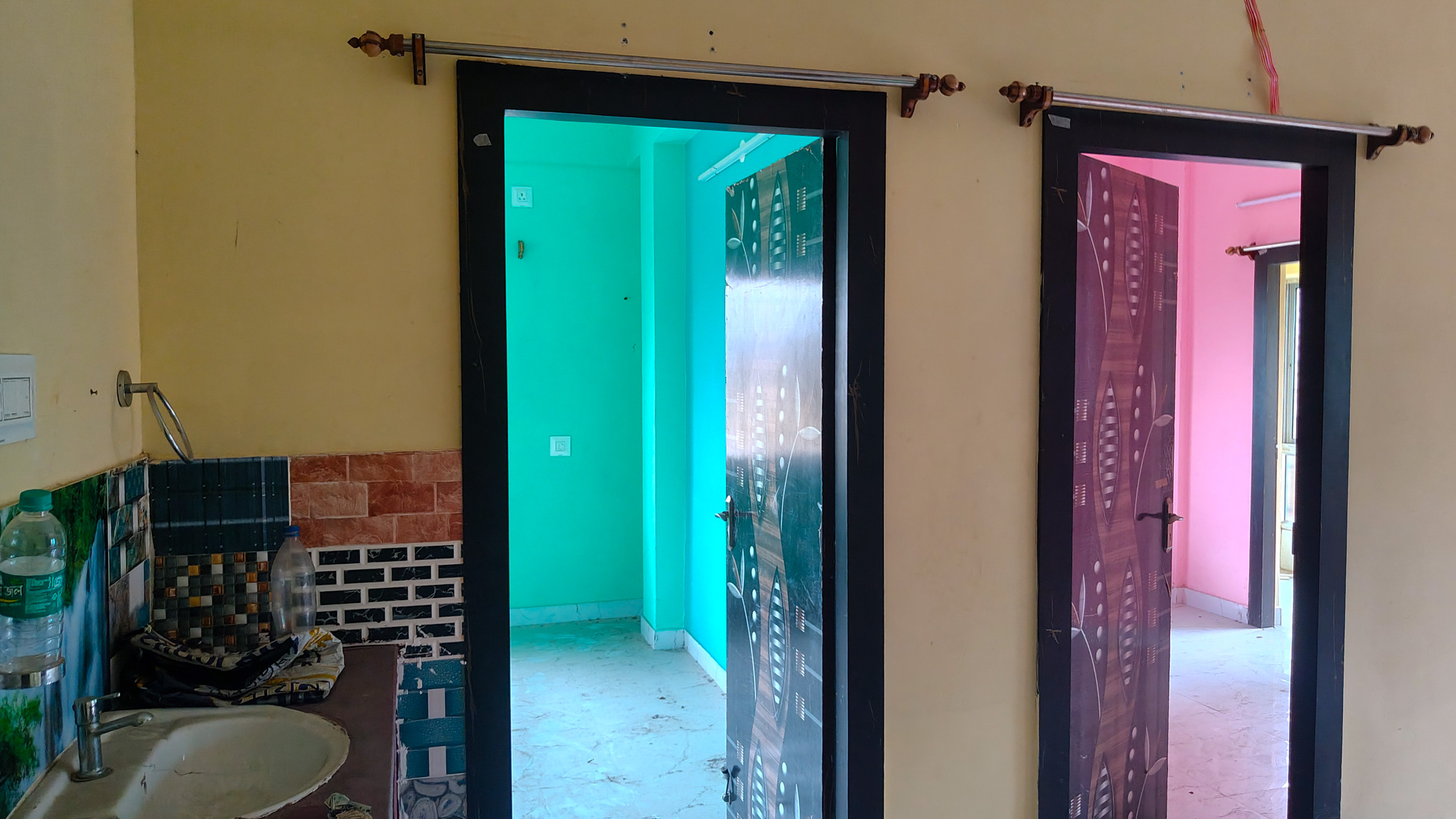 750 square feet Flat for sale in Kolkata — photo 2