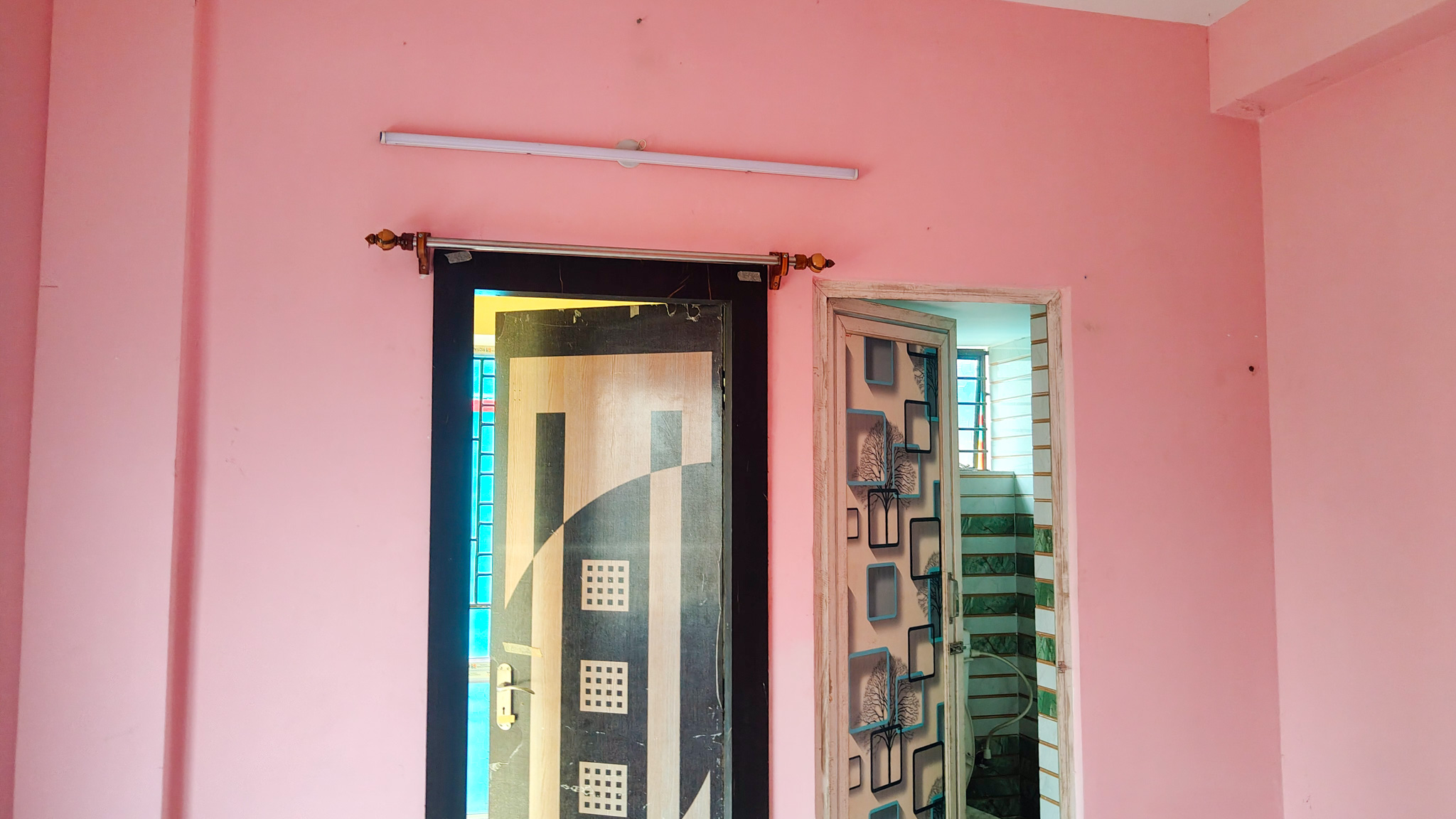 750 square feet Flat for sale in Kolkata — photo 8