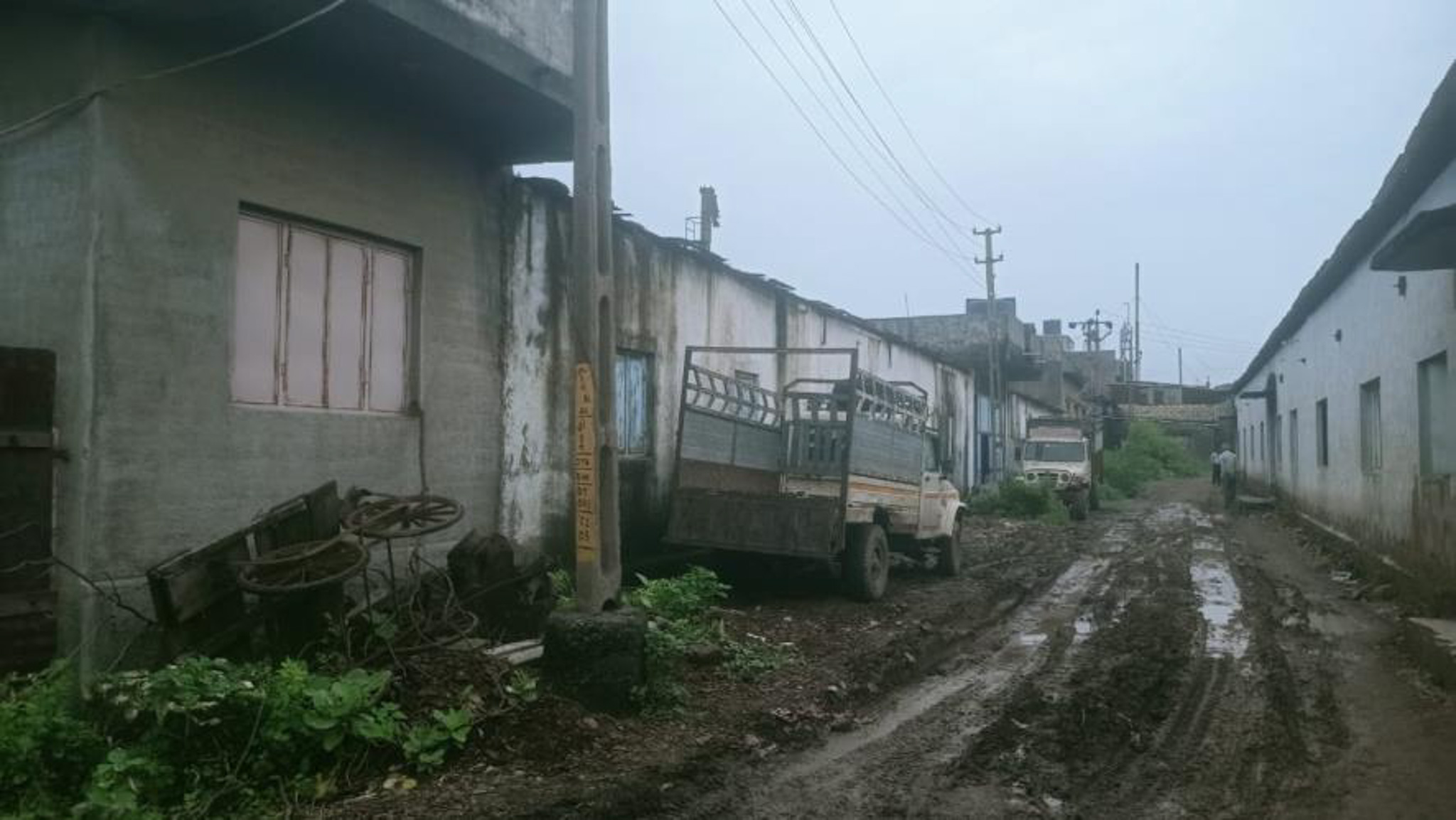 Industrial Plot with Factory Building for sale in Jetpur Jetpur Navagadh — photo 1