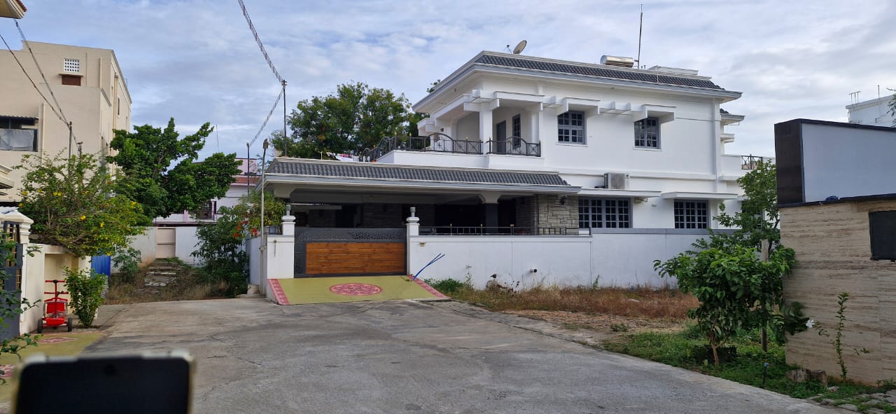 2940 square feet Individual House for sale in K Chettipalayam — photo 1