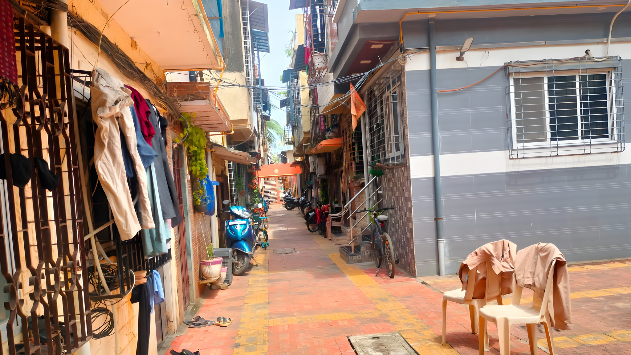 2 BHK Individual House for sale in Mumbai — photo 5