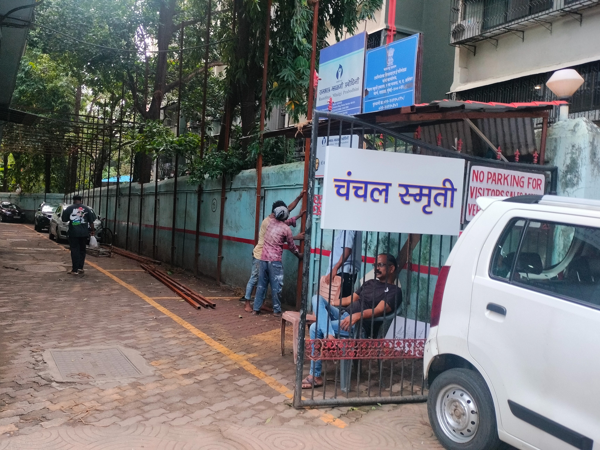 2 BHK Flat for sale in WADALA Mumbai — photo 2