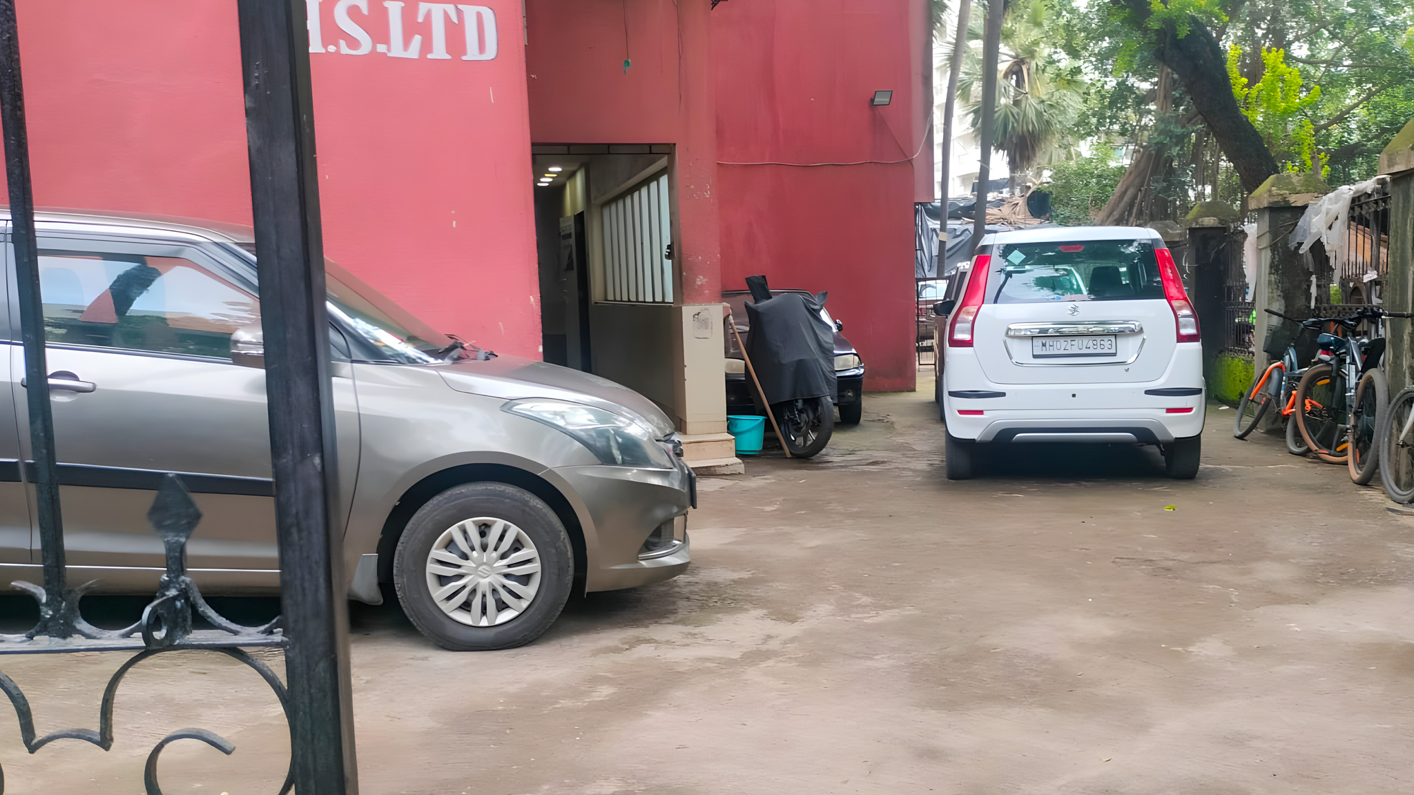 1 BHK Flat for sale in Mumbai — photo 10