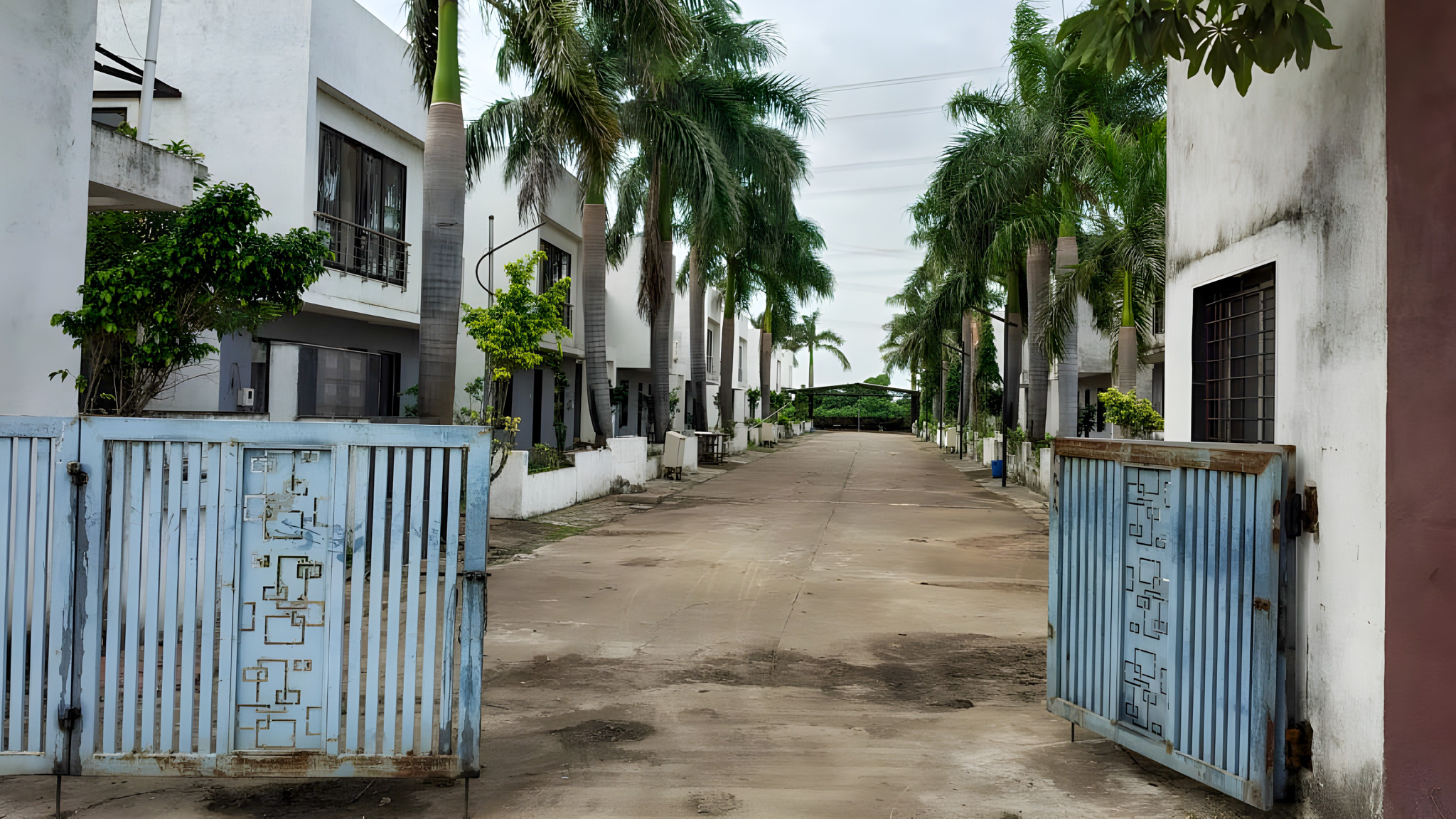 840 square feet Individual House for sale in M-22 GREENS, Karankhat  Mahuvar — photo 8