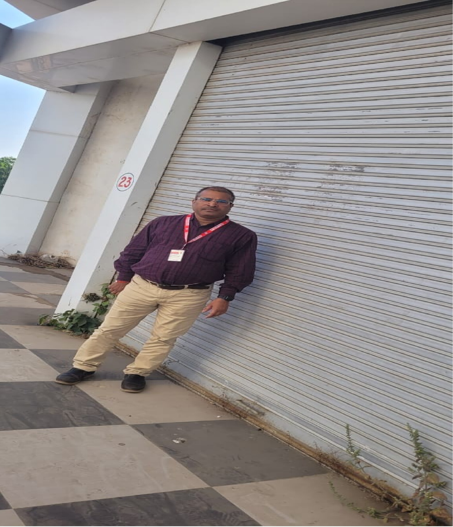 Shops for sale in Himmatnagar Himmatnagar — photo 1