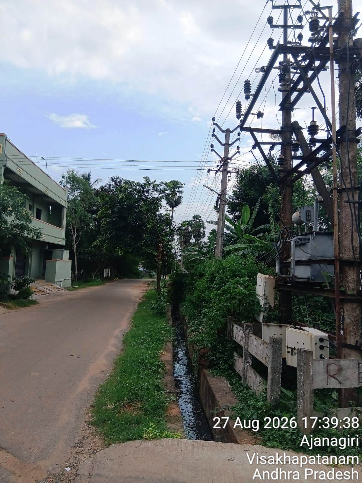 482.21 square yard Plot for sale in vacant Land, Ajanagiri,Syam way Pharmacity colony,Marripalem,Visakhapatnam Visakhapatnam — photo 5