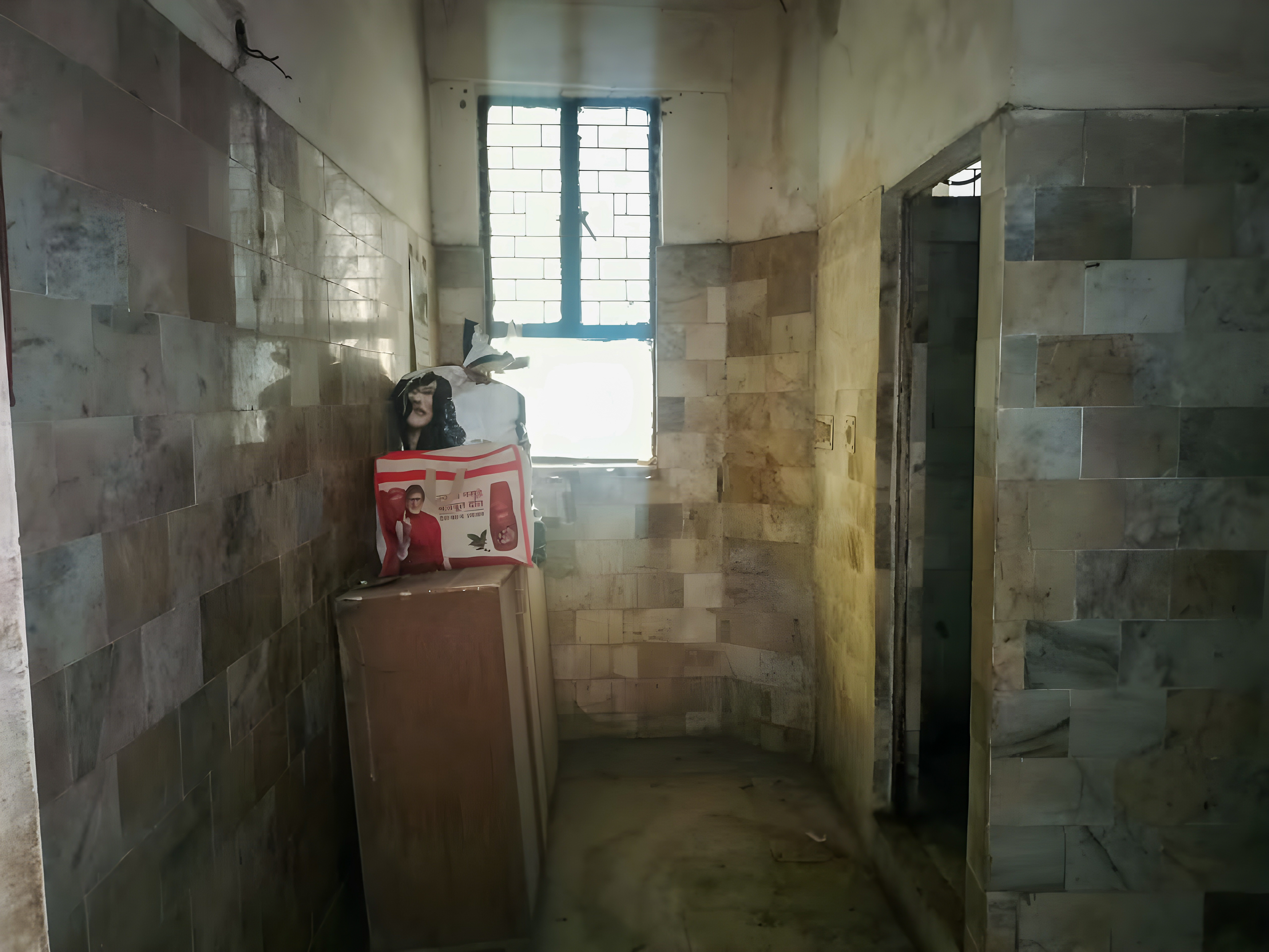 1909 square feet Shops for sale in New Delhi — photo 6