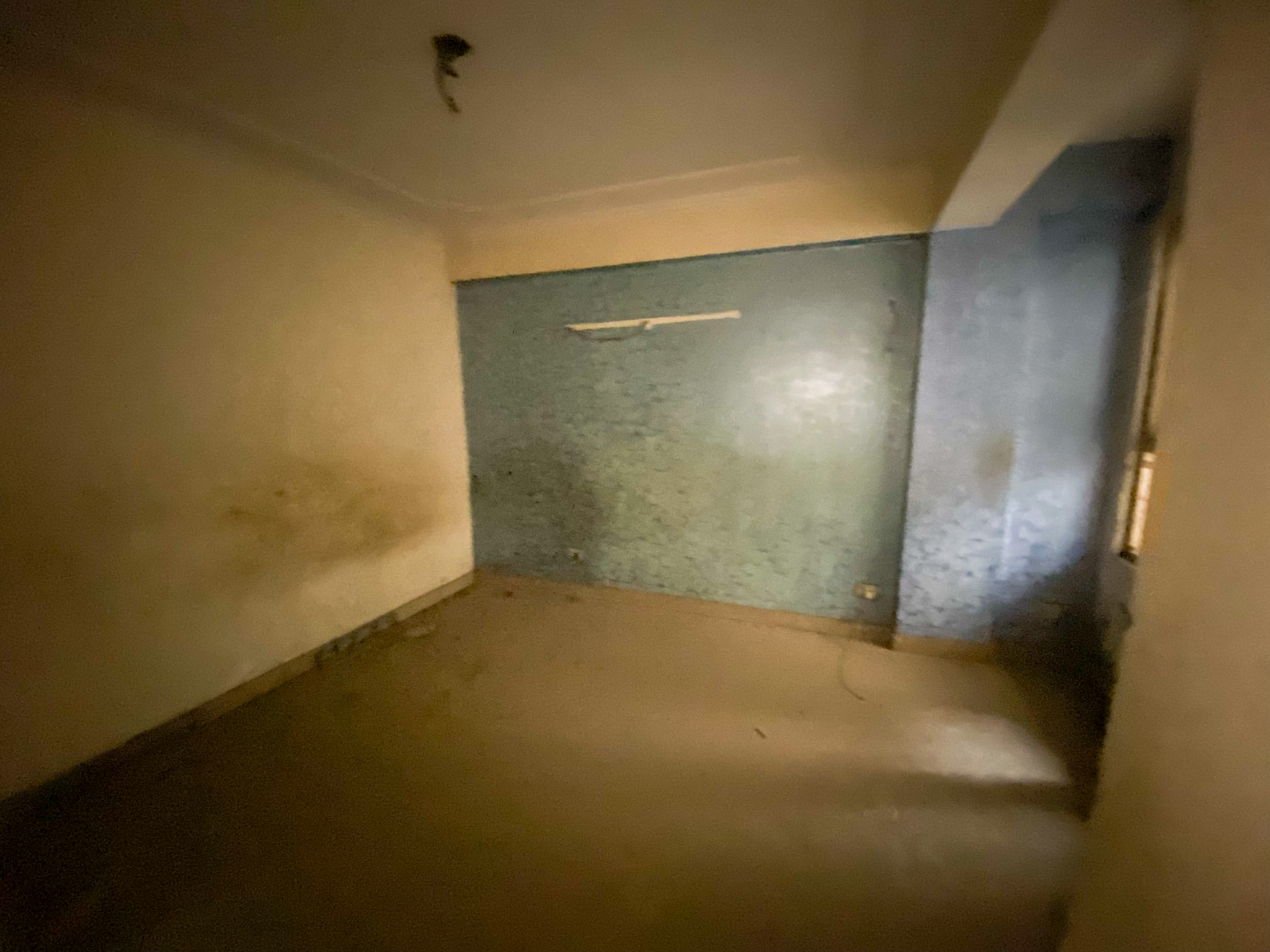 560 square feet Flat for sale in ANAND VIHAR New Delhi — photo 8