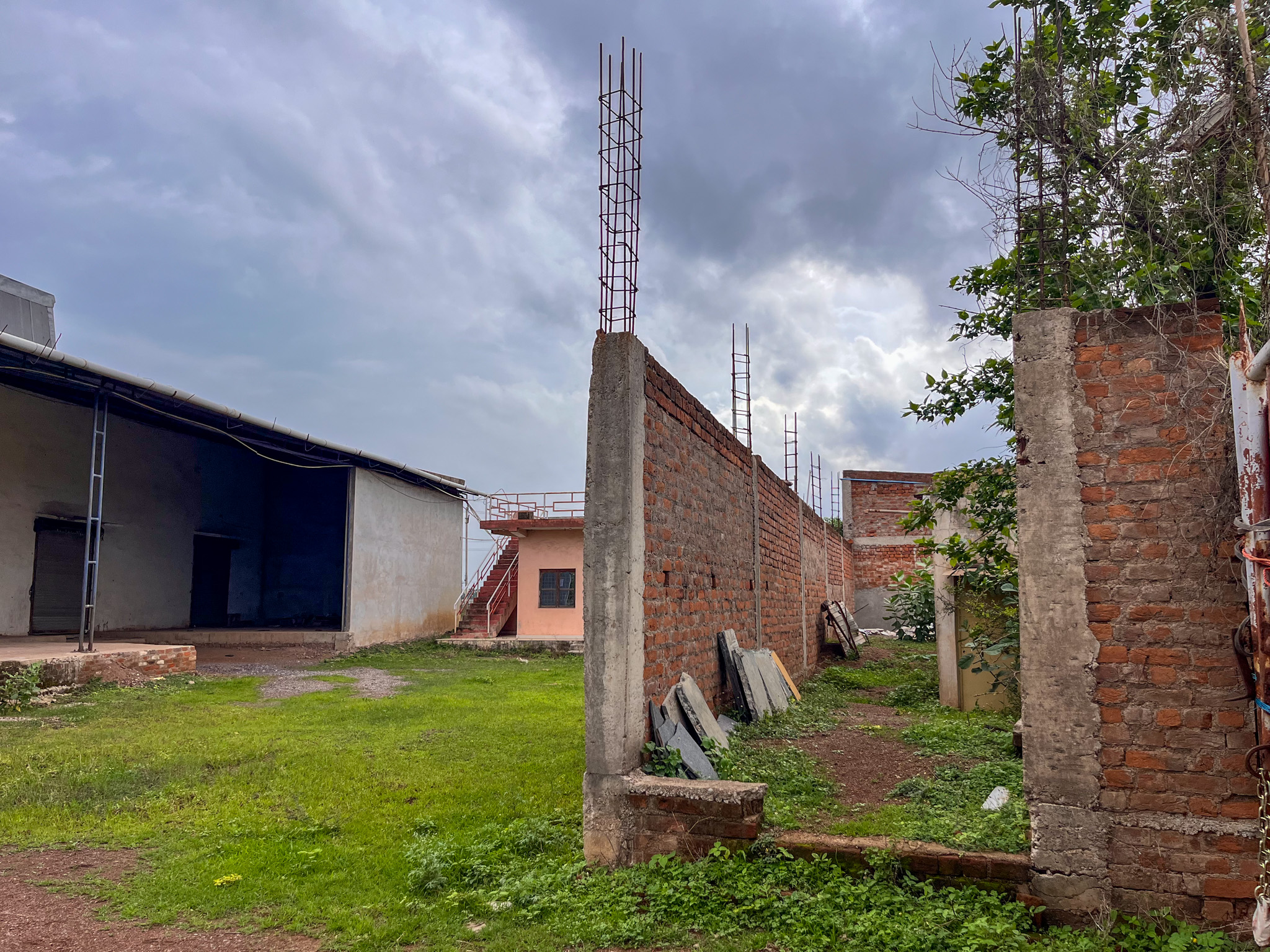 Shed with Plant and Machinery for sale in Selud Utai — photo 9