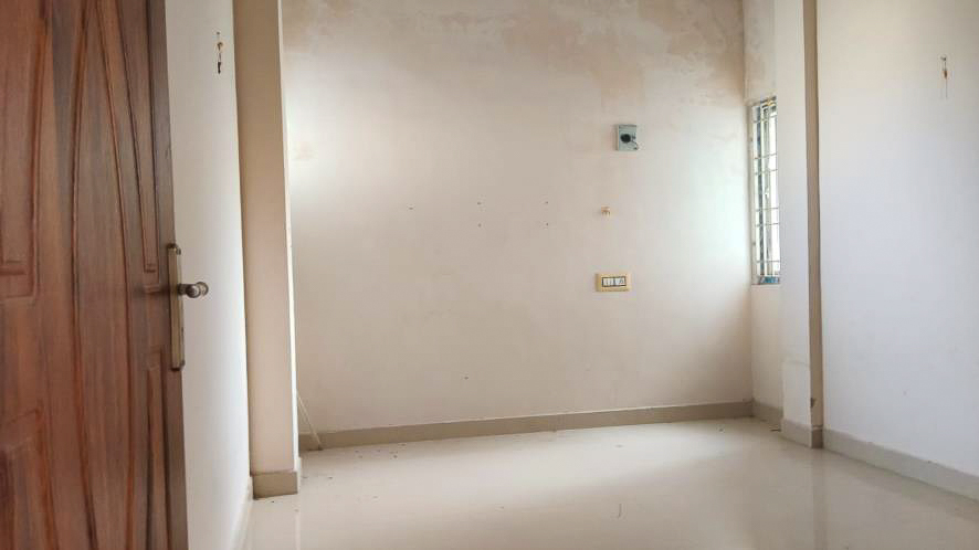 2 BHK Flat for sale in ROJA APPARTMENTS, CHENNAI Chennai — photo 8