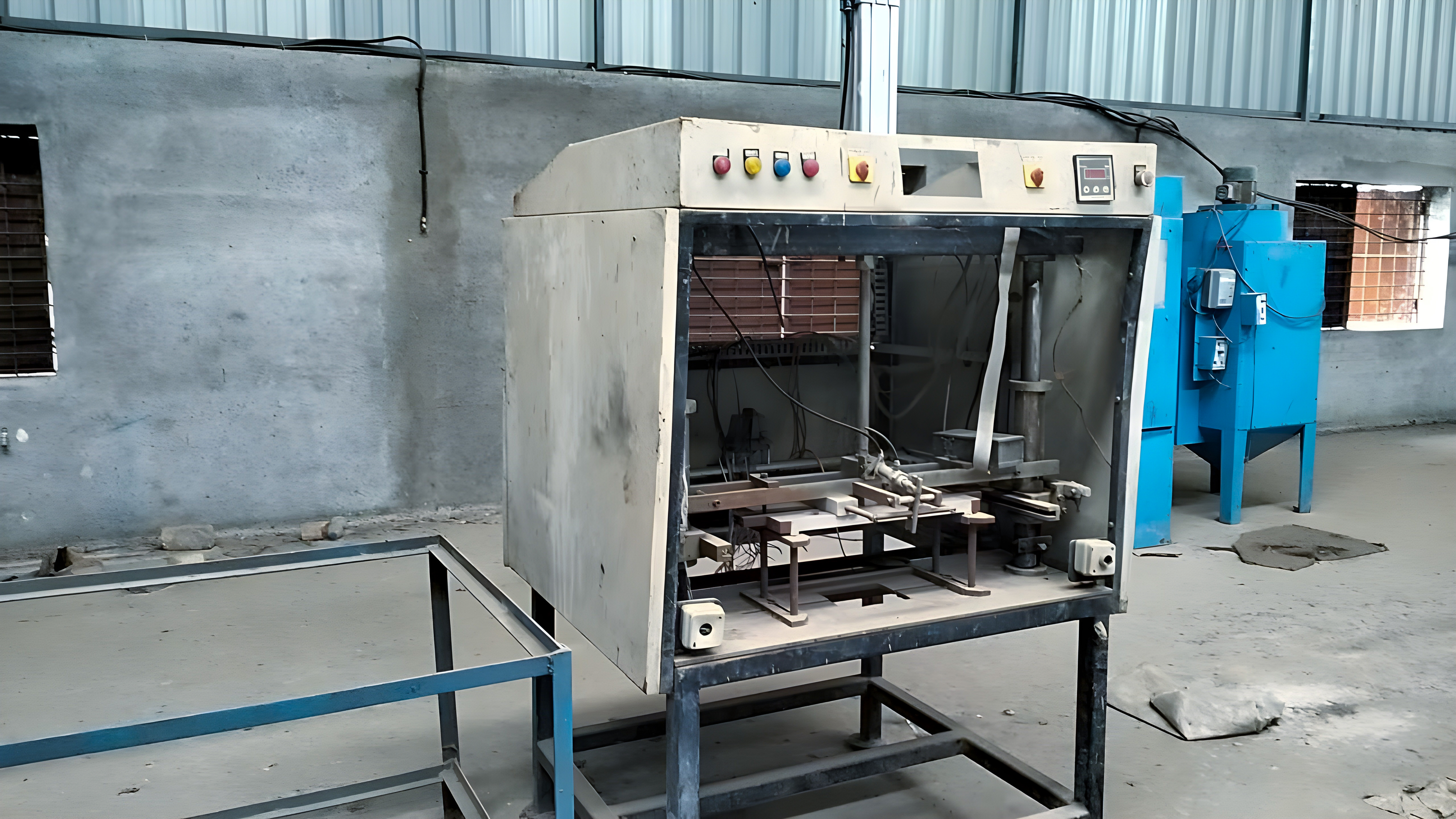 1 square feet Battery manufacturing  machinery  and Roof Top Solar Plant  for sale in KHANDALA MIDC SHRIRAMPUR Shrirampur — photo 9