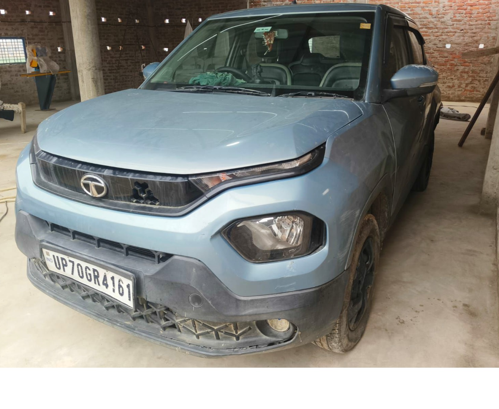 2023 Tata Punch Adventure MT SUV 59900 km 3 years for sale in ---- Handia — photo 3