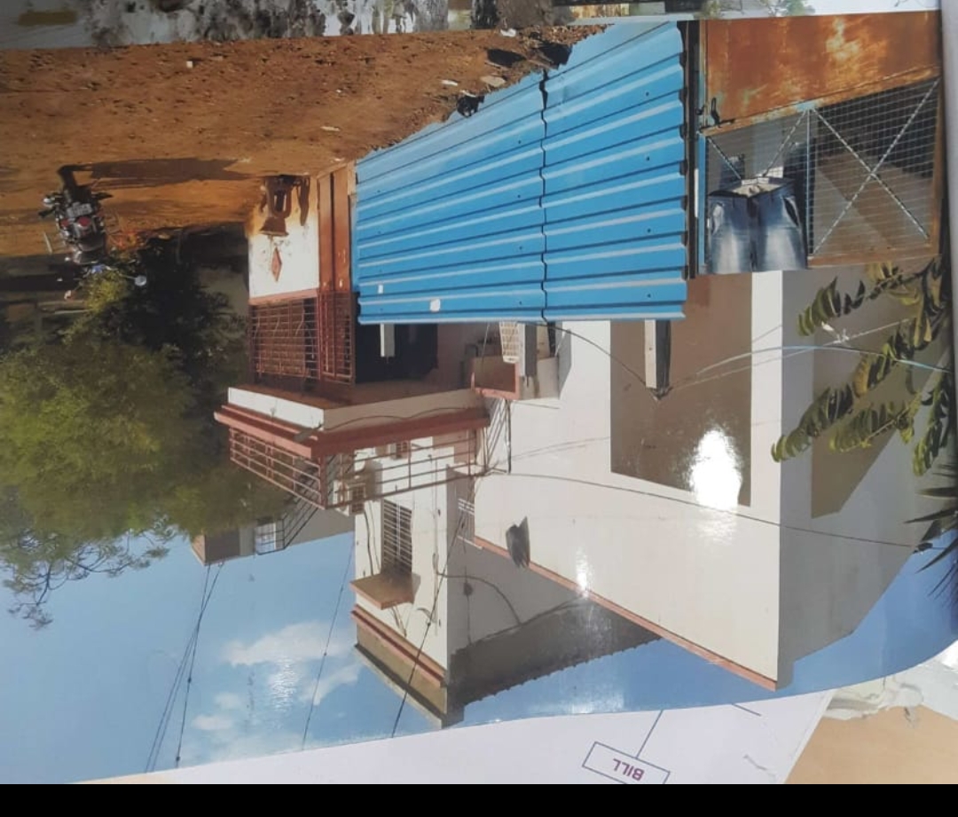 Individual House for sale in Residential / Middle Class Solapur — photo 1