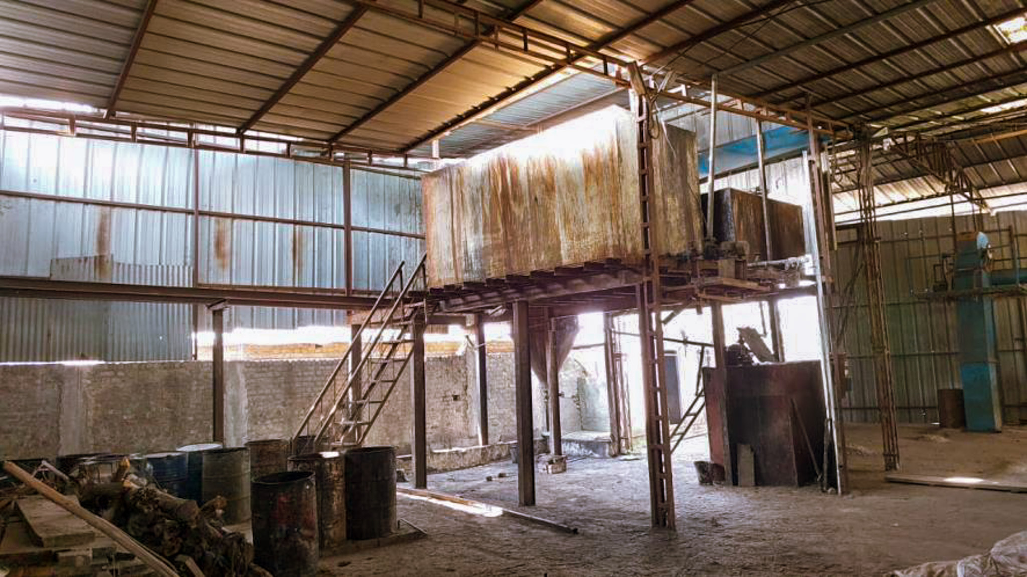 Shed with Plant and Machinery for sale in Rahata — photo 16